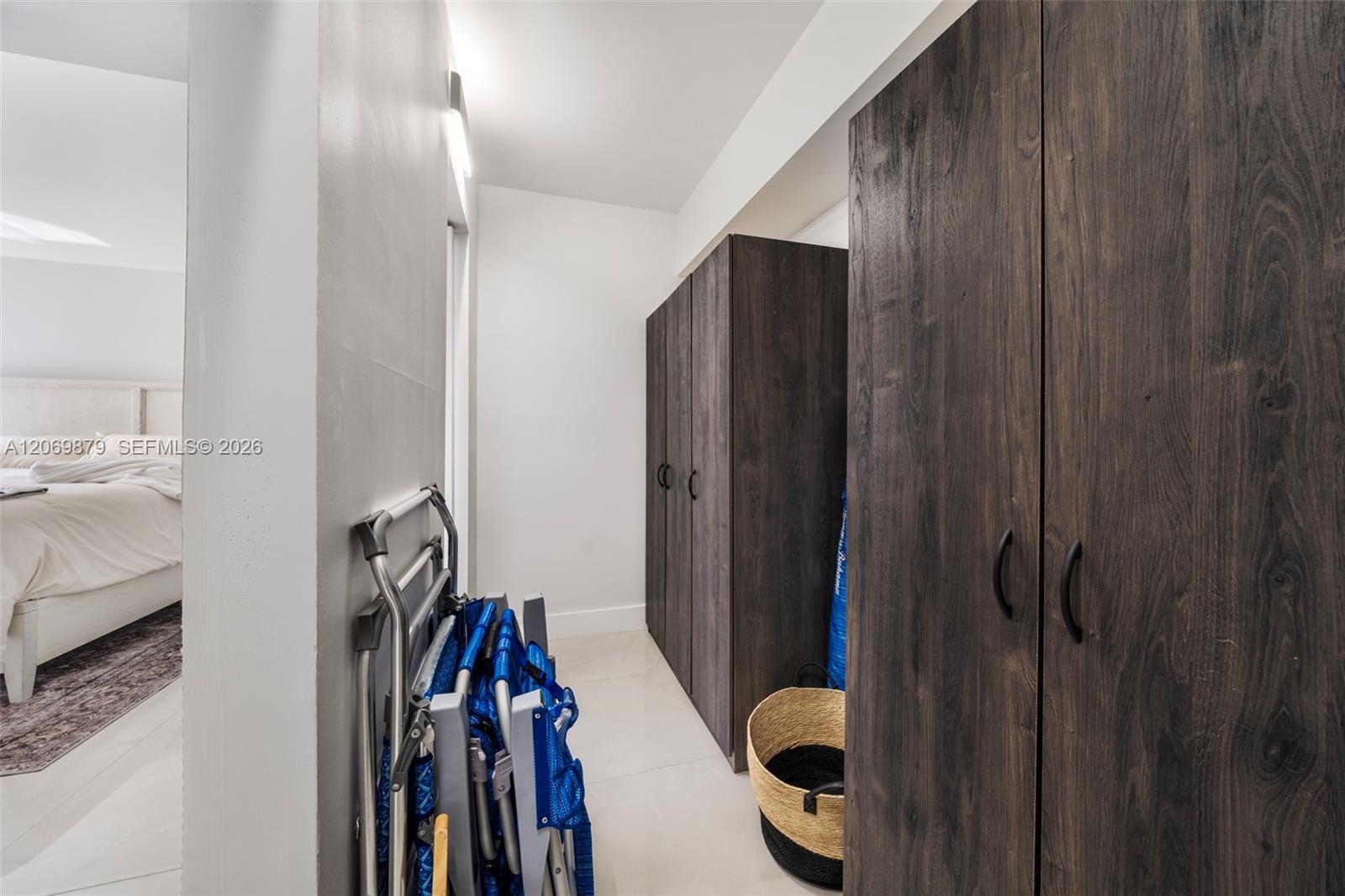 5900 Collins Ave # 1204
