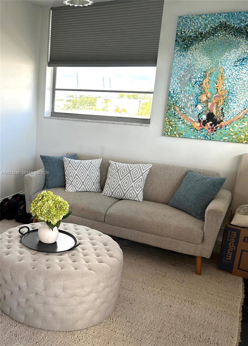 360 Meridian Ave # 6E