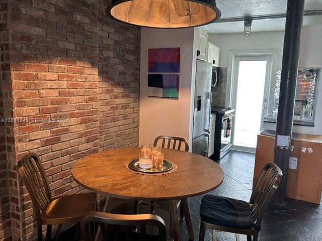 360 Meridian Ave # 6E