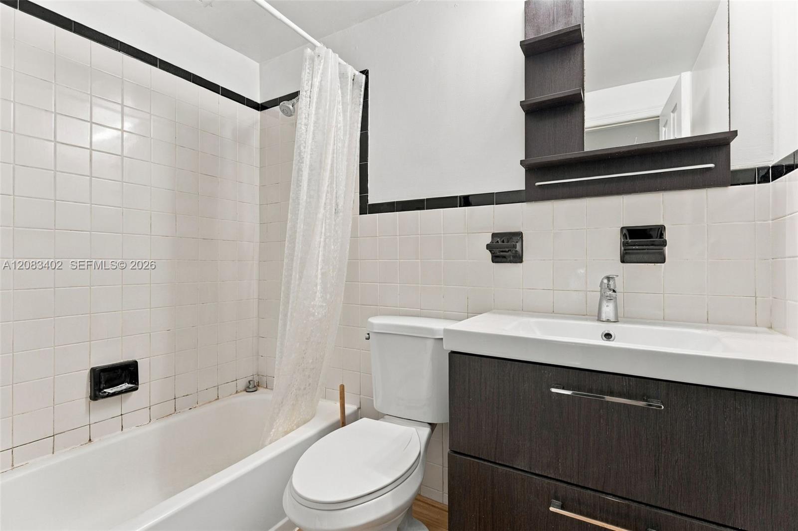 1051 Meridian Ave # 1E