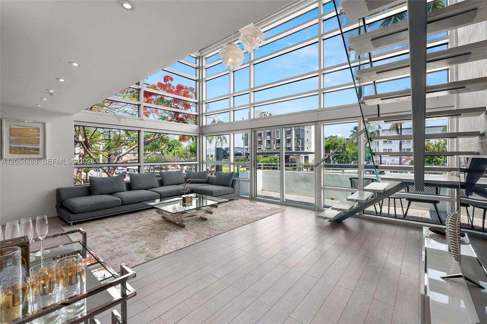 421 Meridian Ave # 11