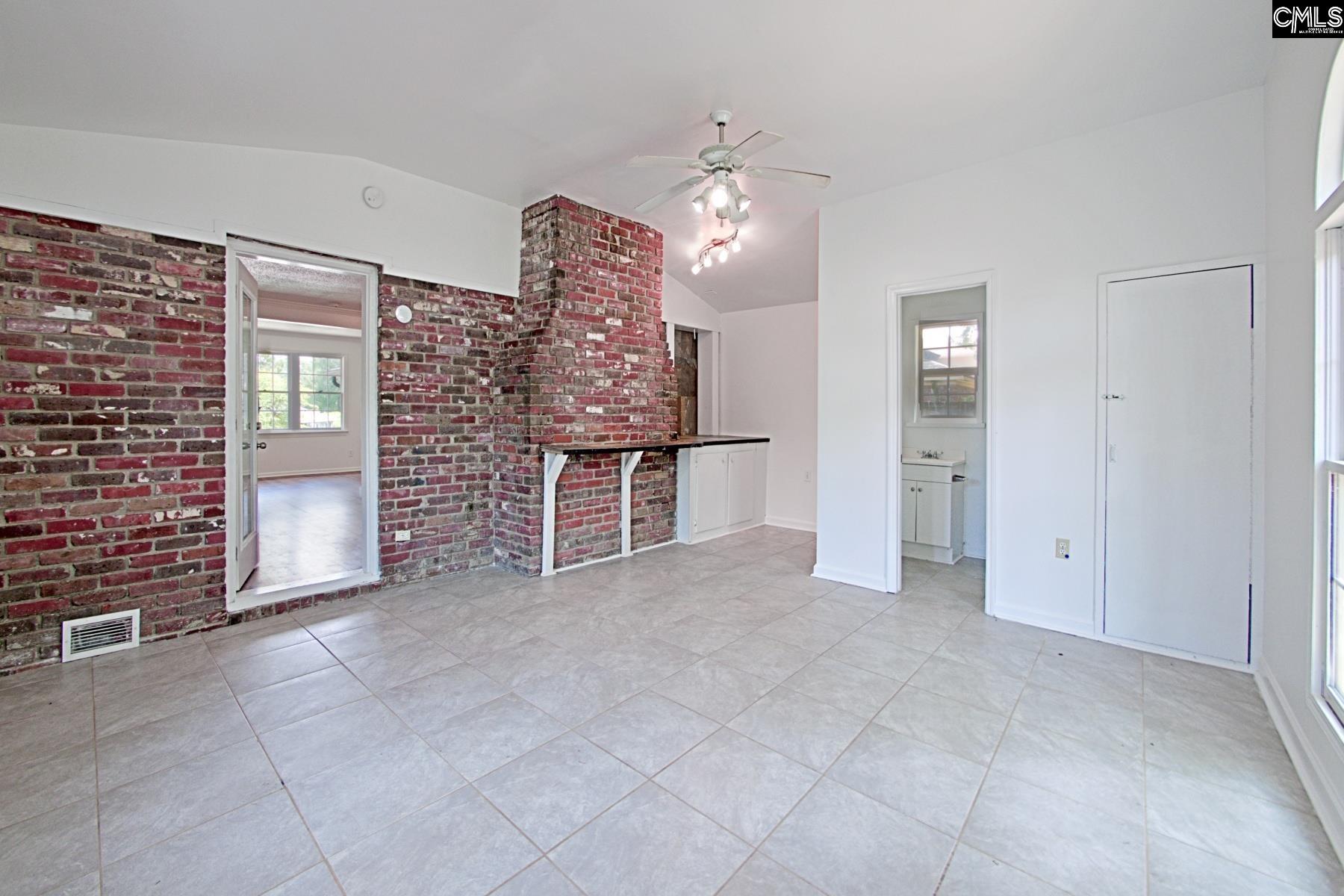 112 Royal Tower Drive