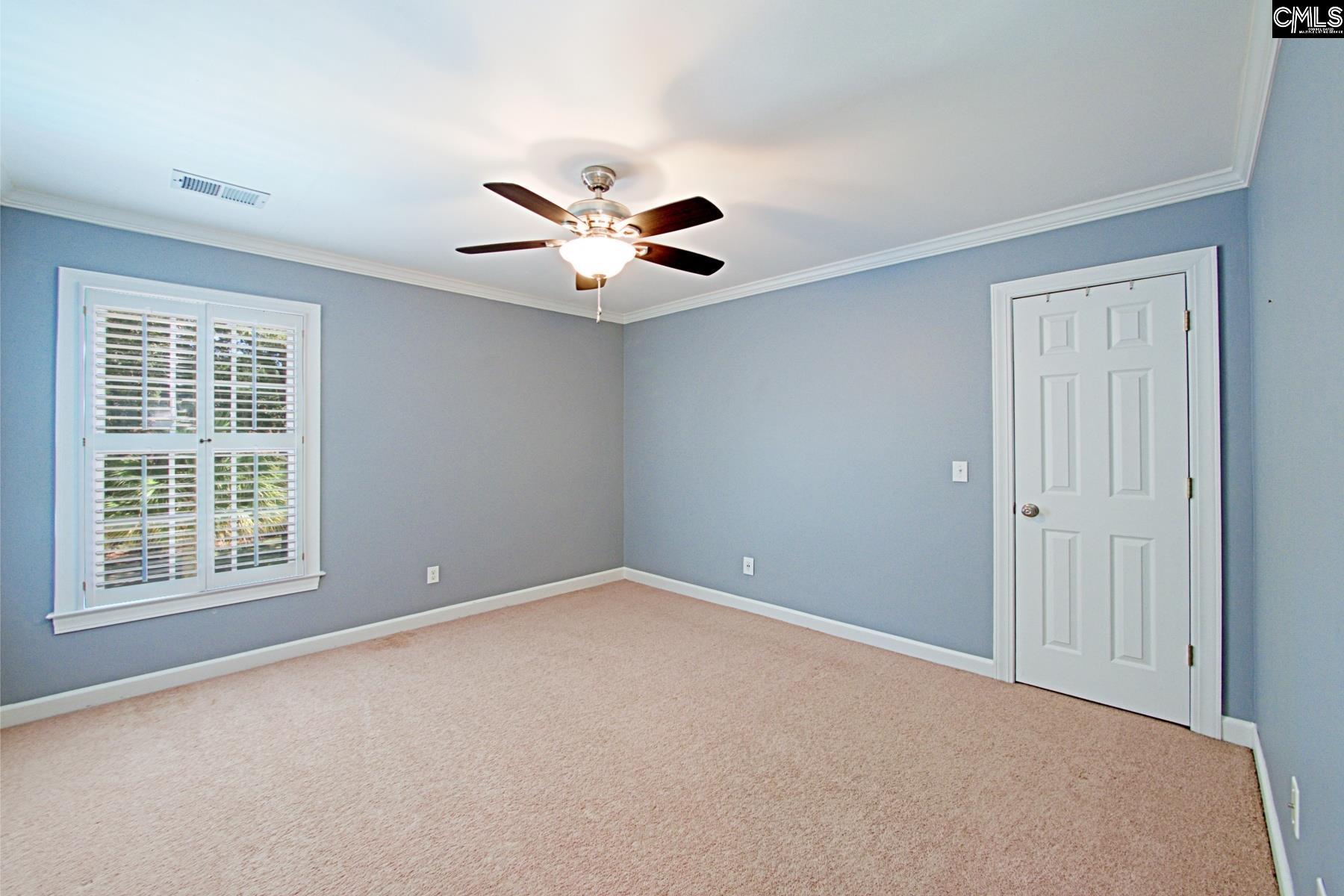 1 Oakmist Ct