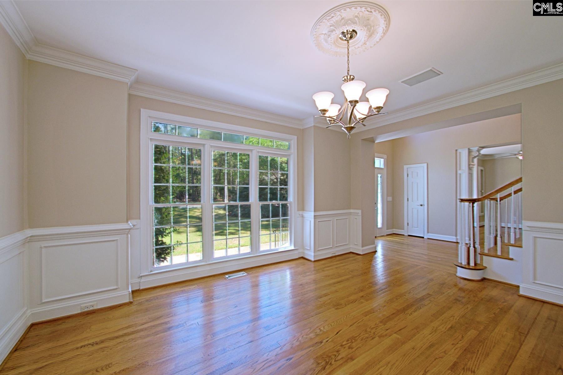 1 Oakmist Ct