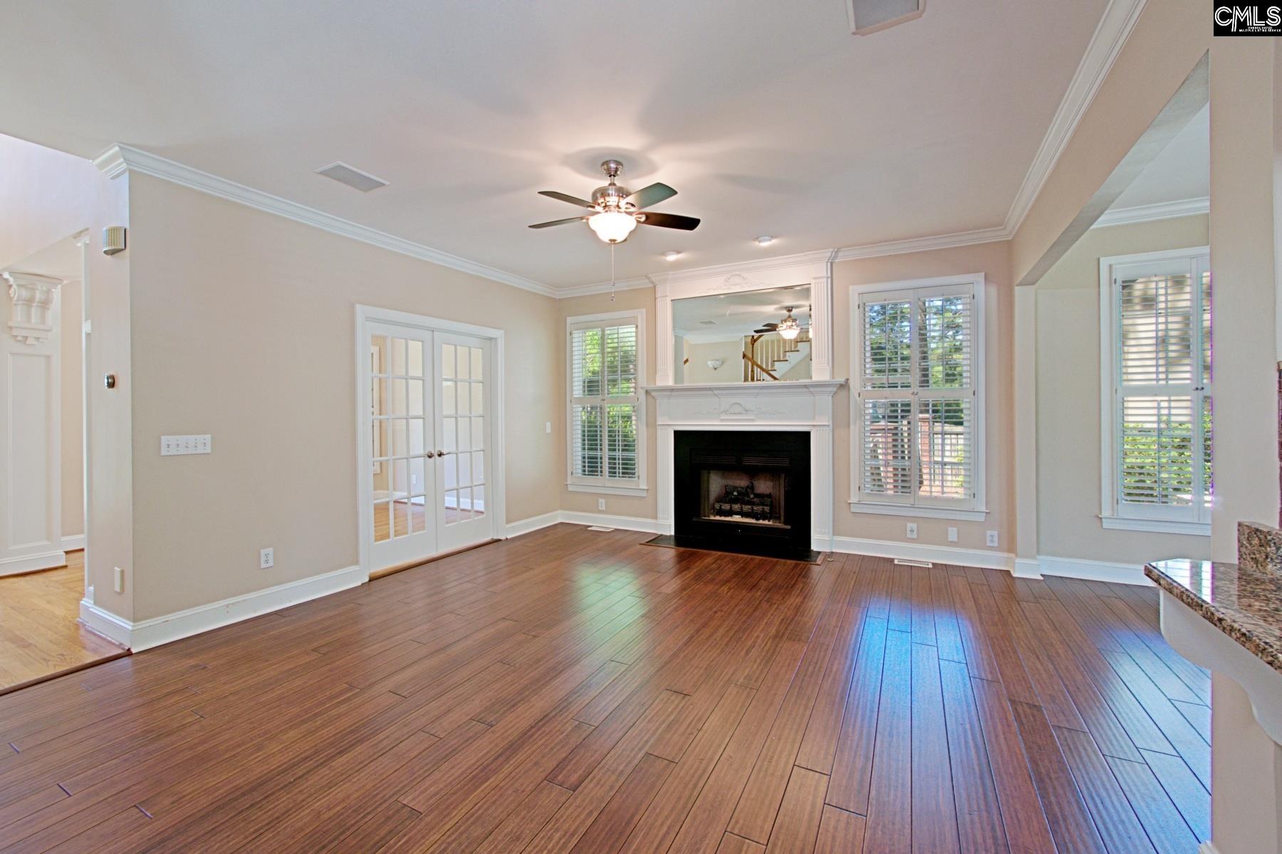 1 Oakmist Ct
