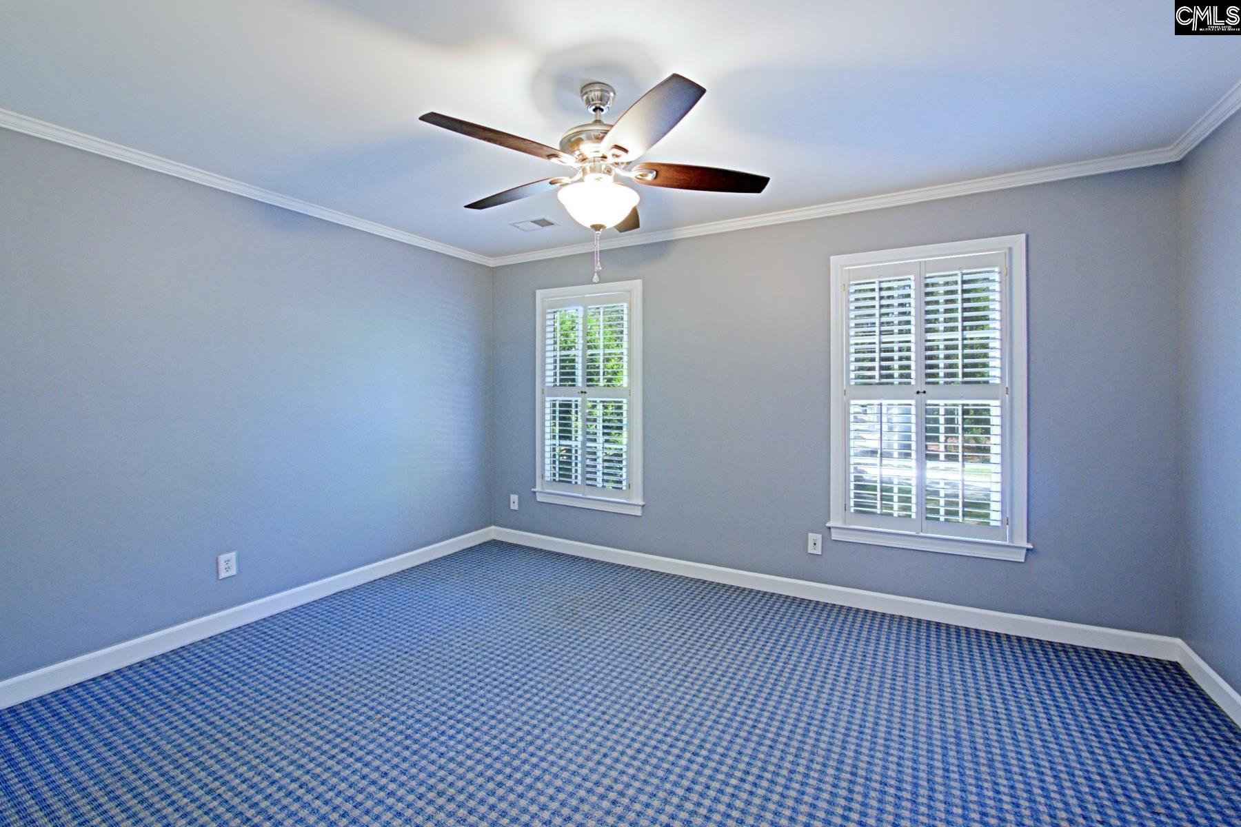 1 Oakmist Ct