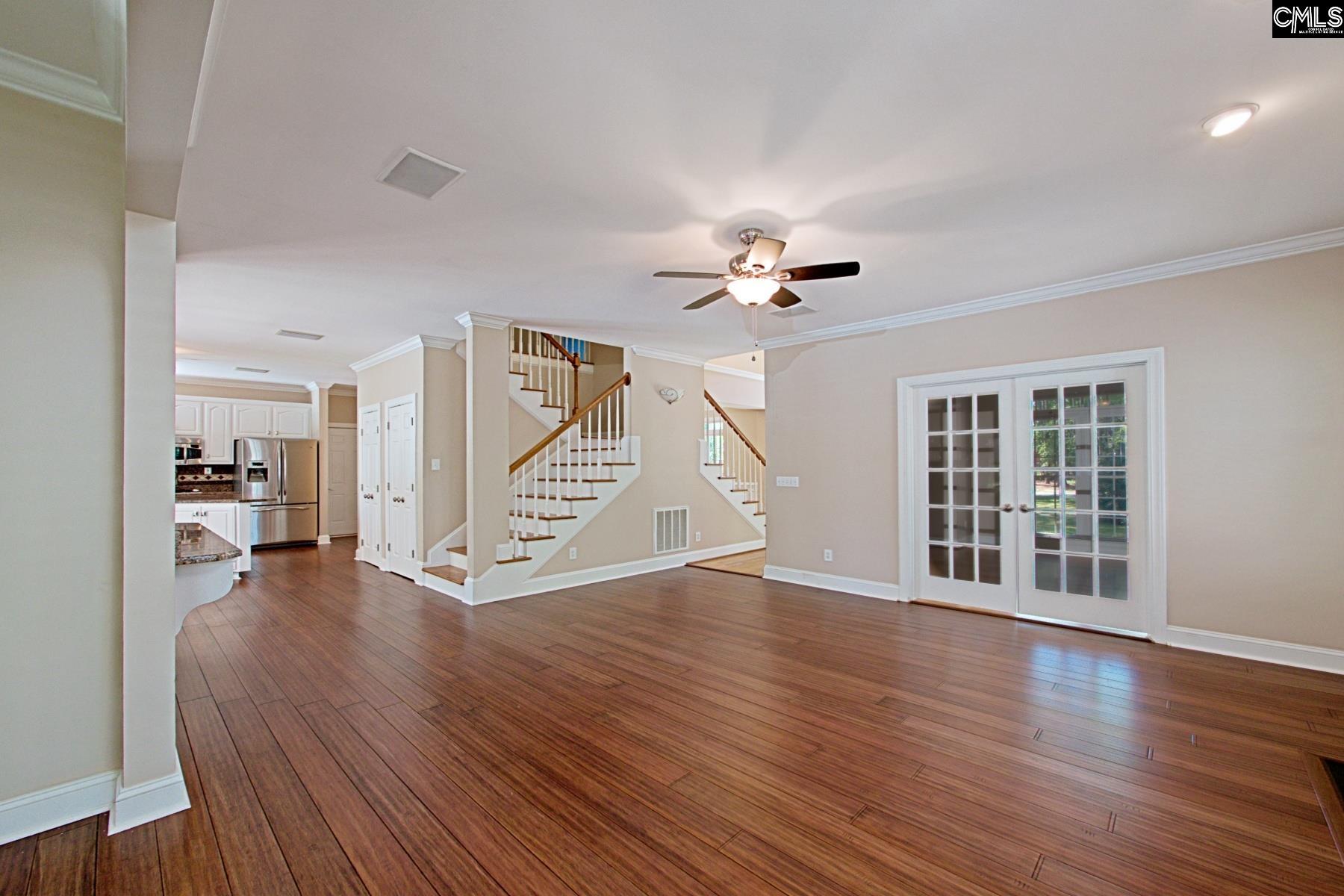 1 Oakmist Ct