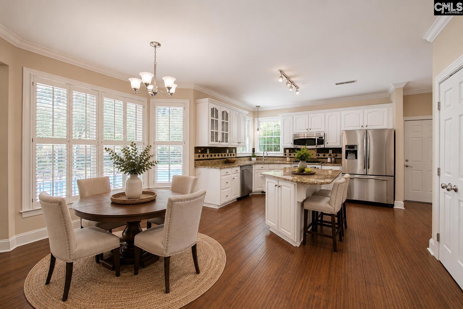 1 Oakmist Ct