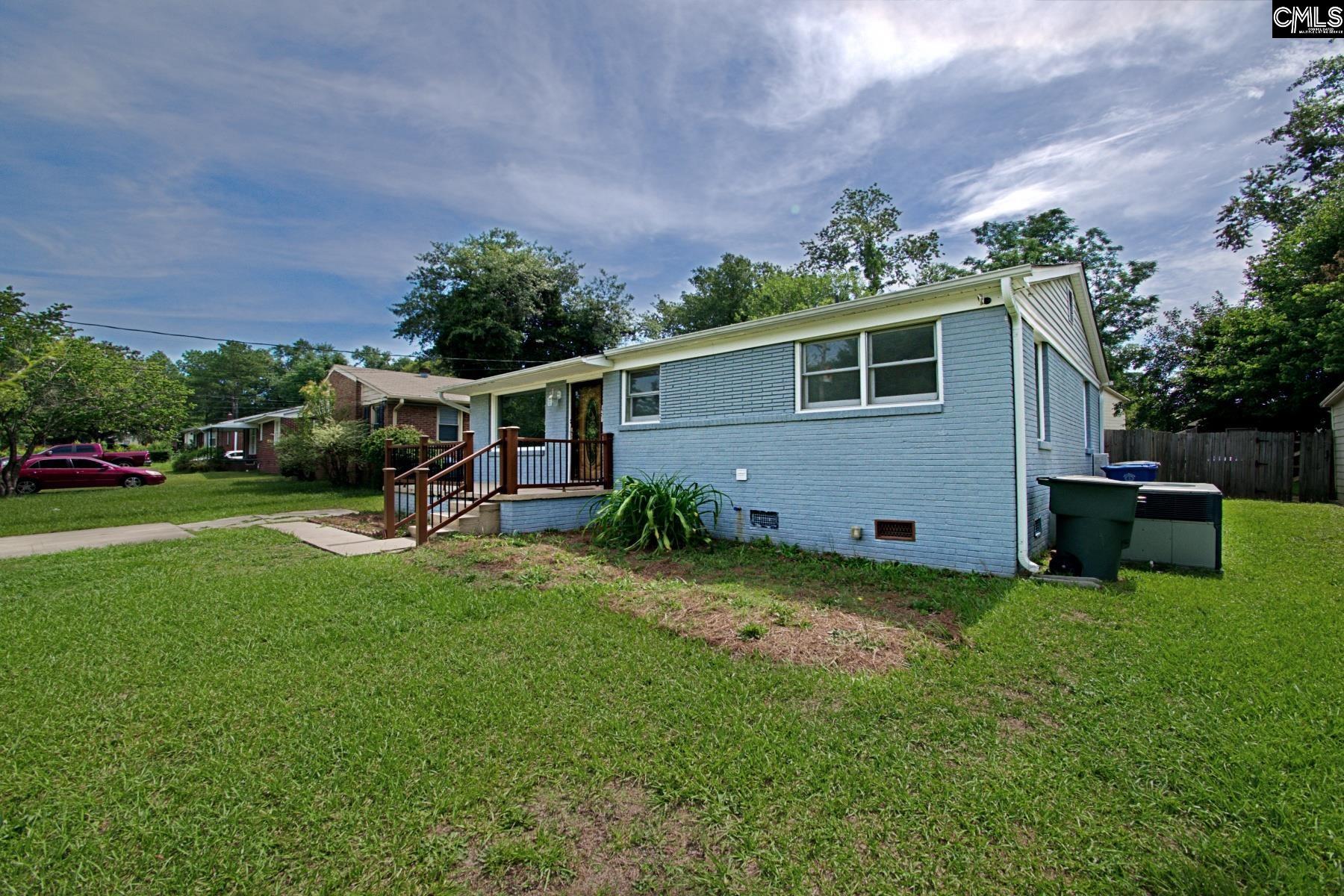 1430 Dahlia Rd