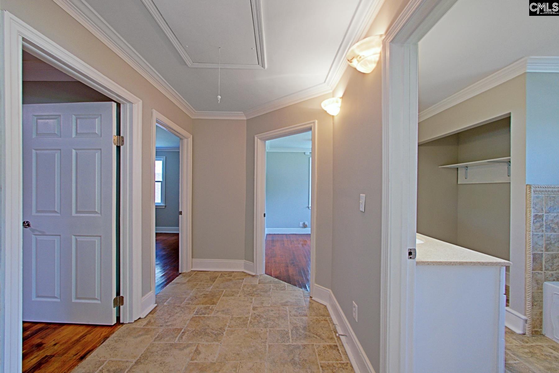 1430 Dahlia Rd