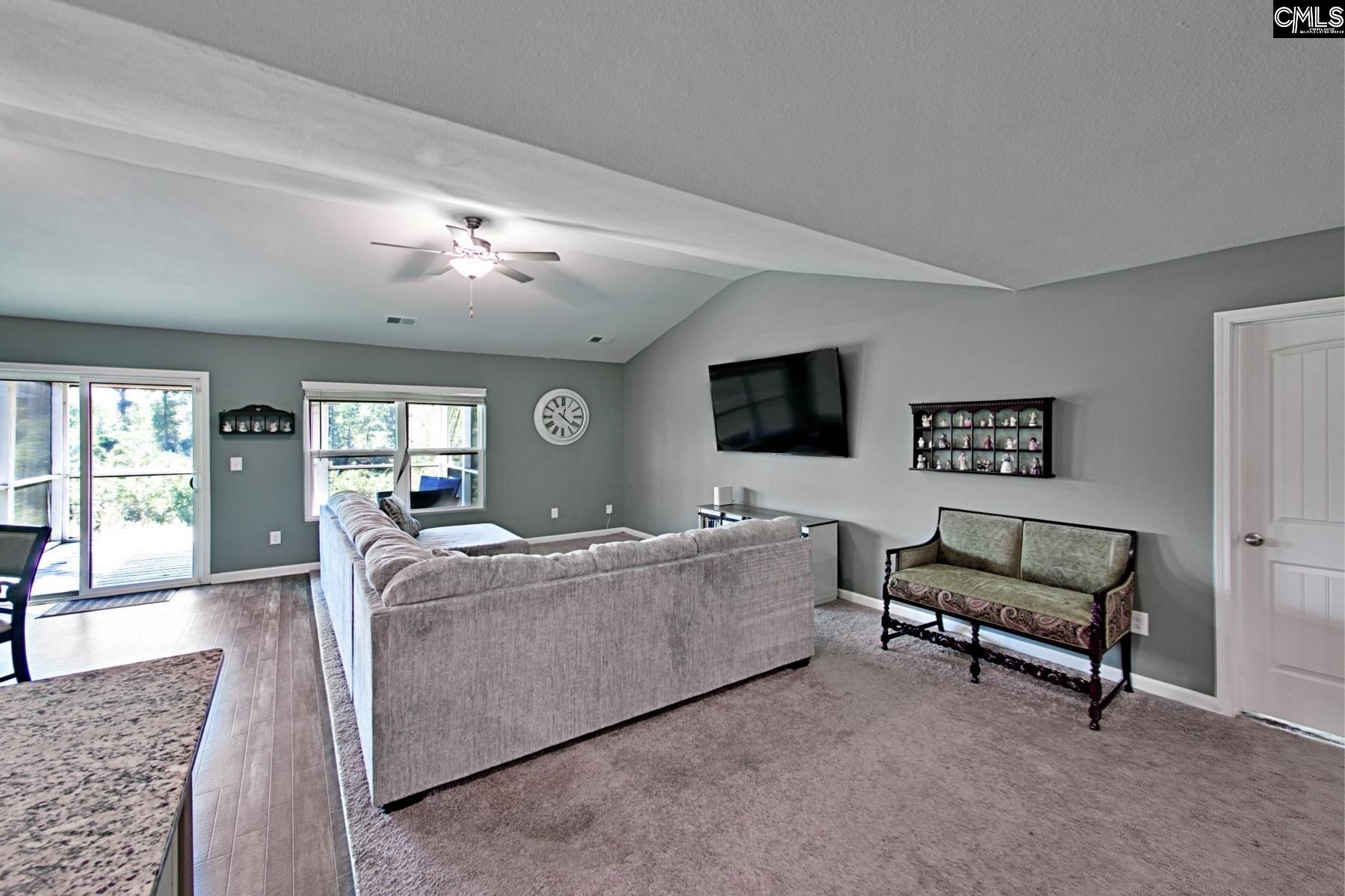 244 Sundew Rd