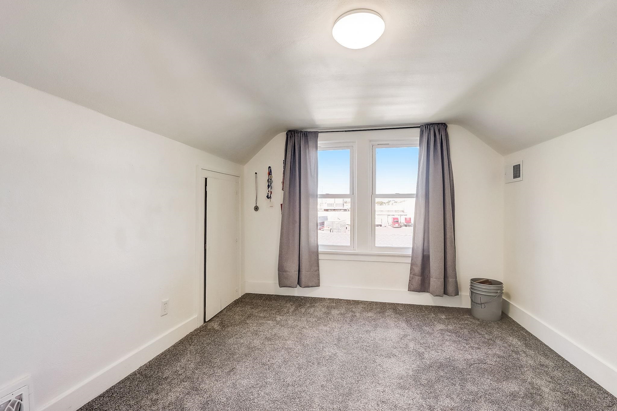 321 Washington Street