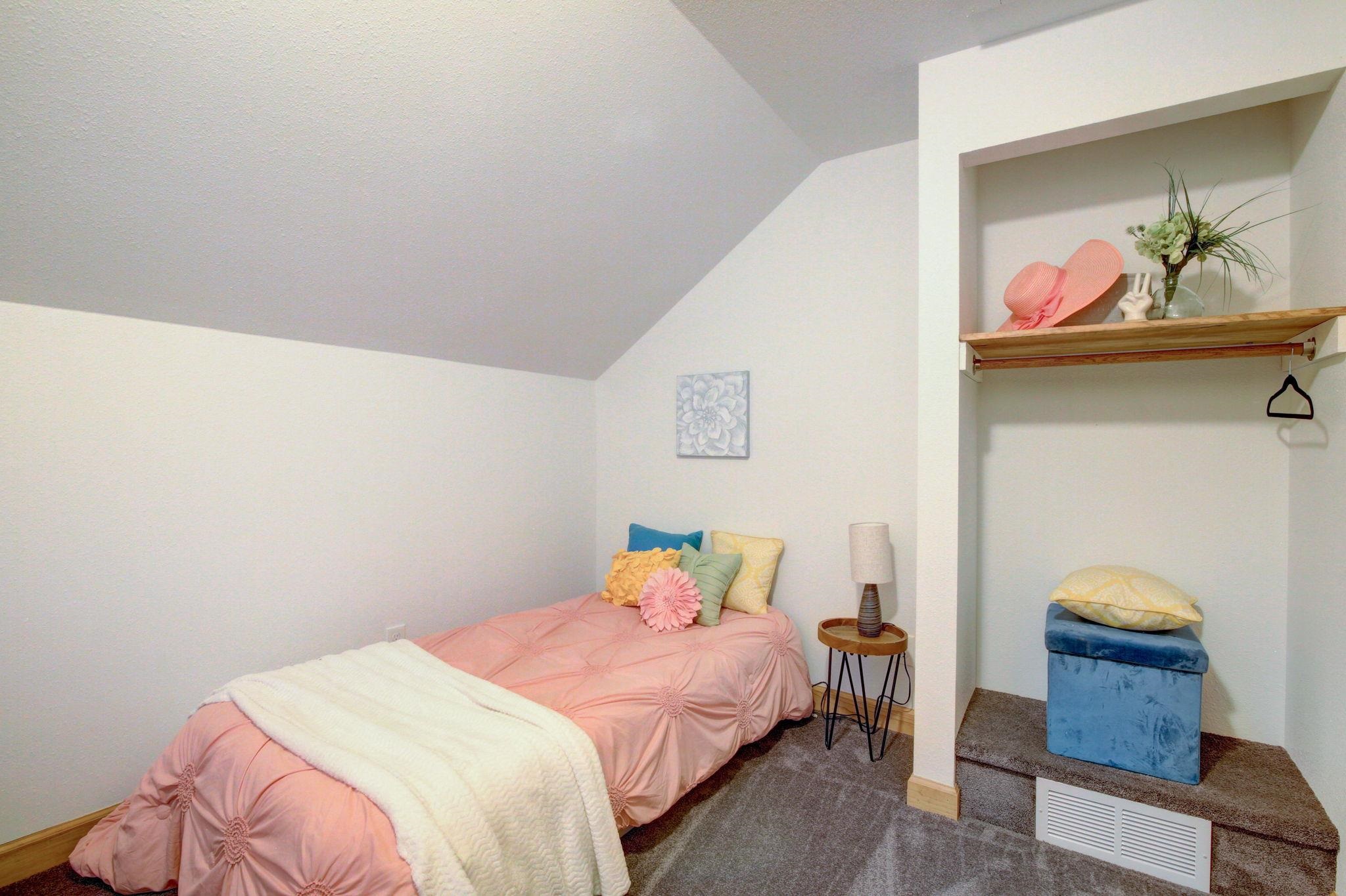 324 W Prospect Street