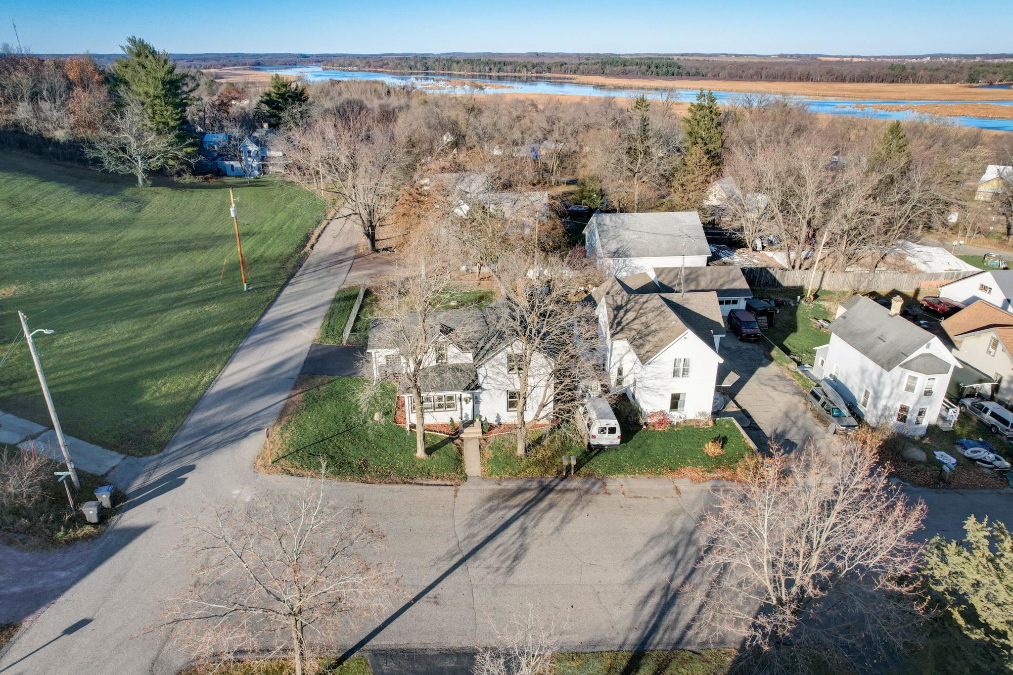 324 W Prospect Street