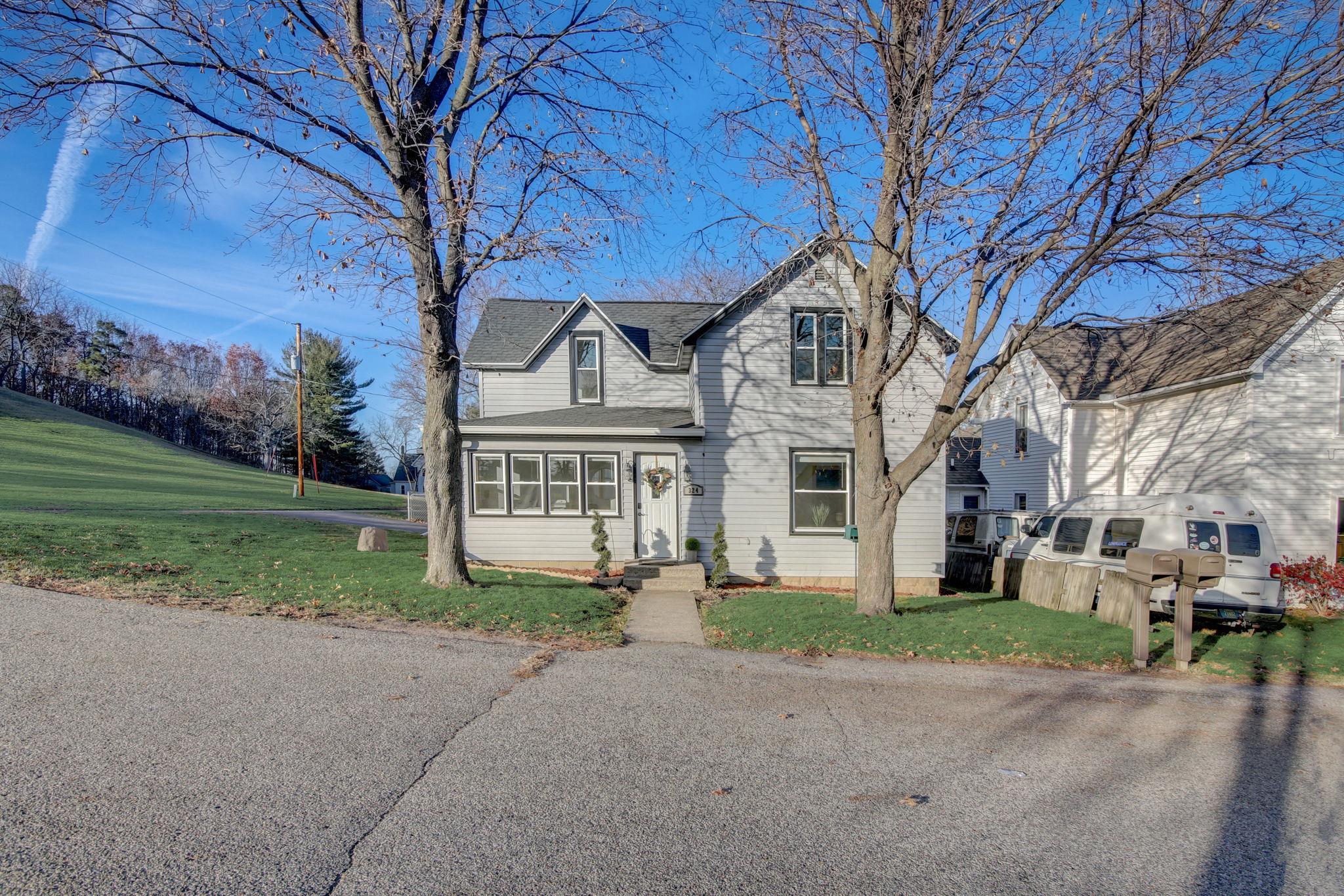 324 W Prospect Street