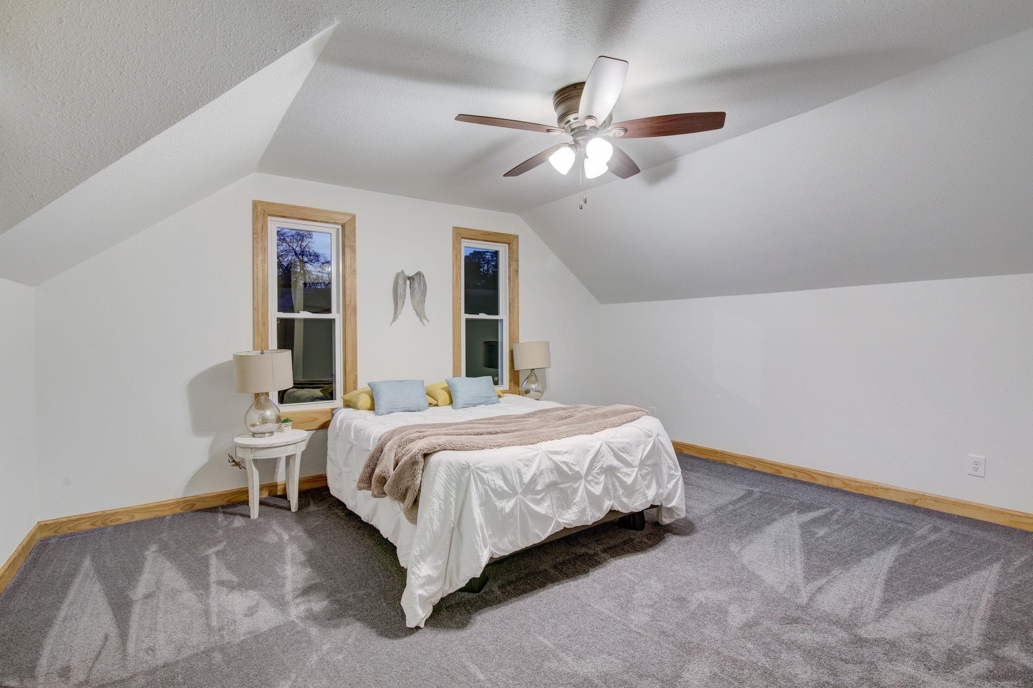 324 W Prospect Street