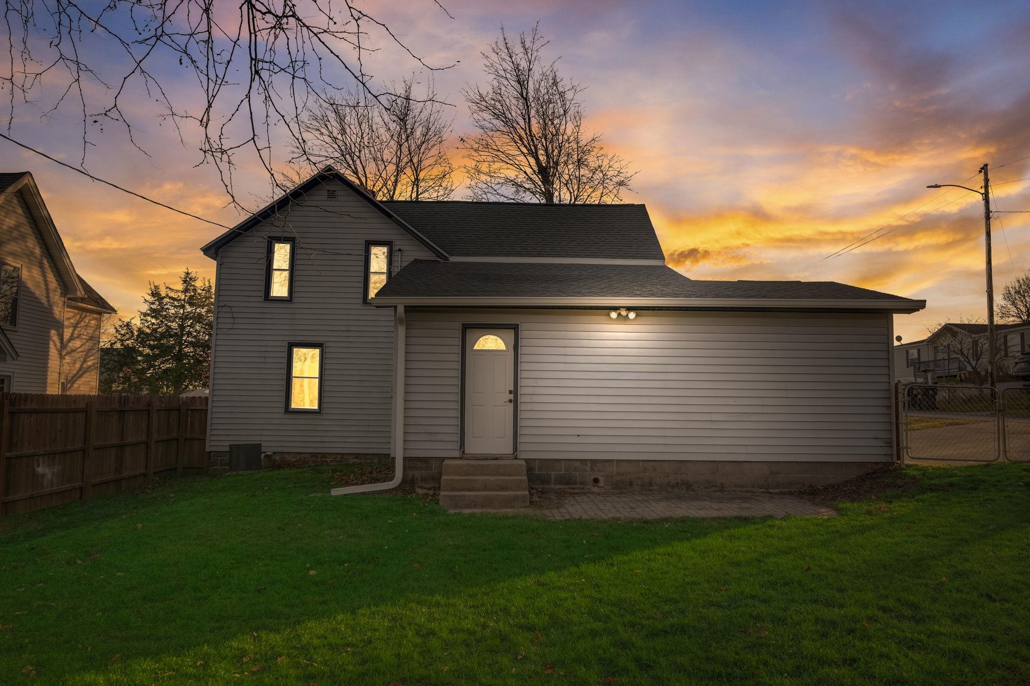 324 W Prospect Street