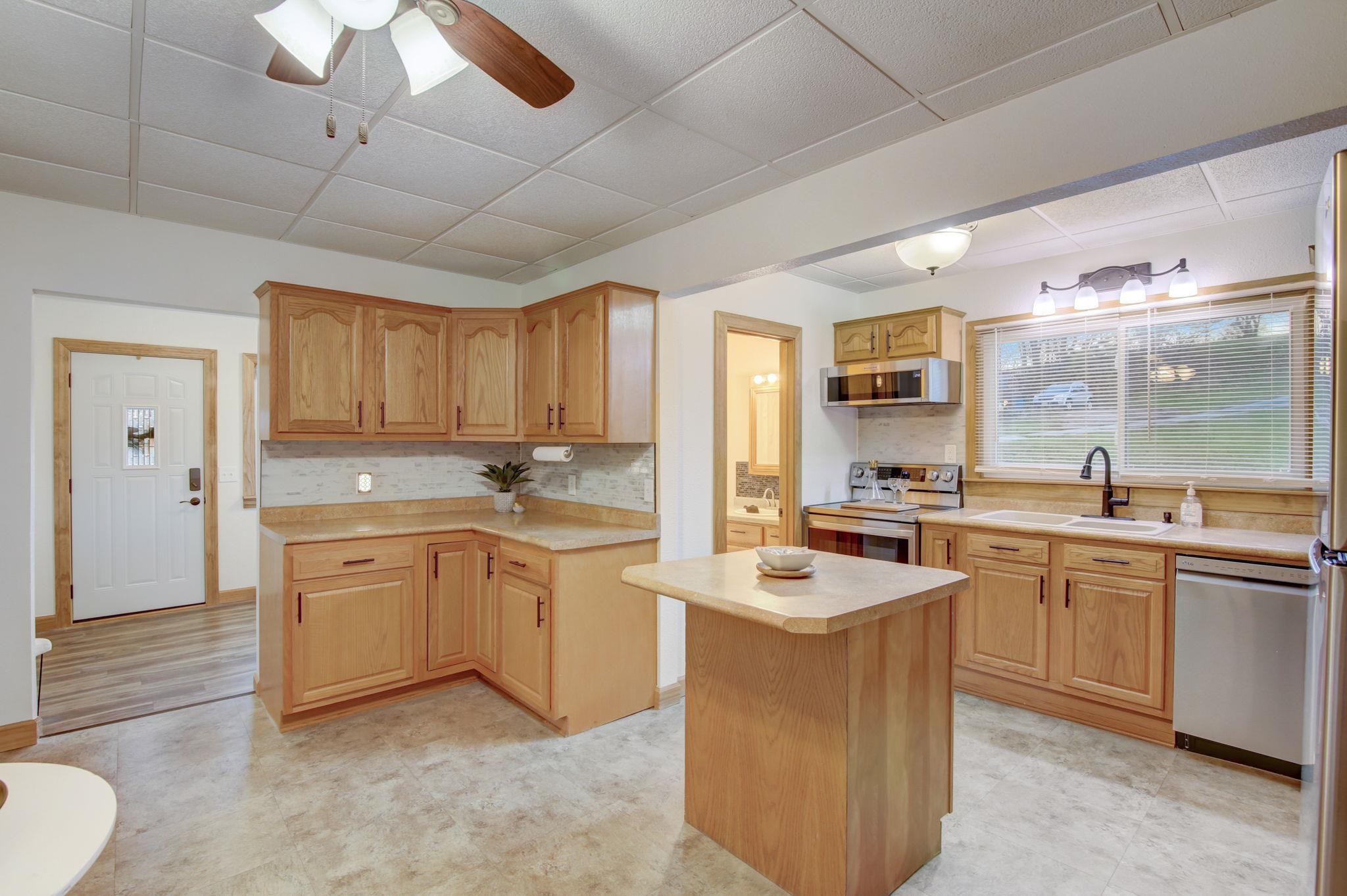 324 W Prospect Street