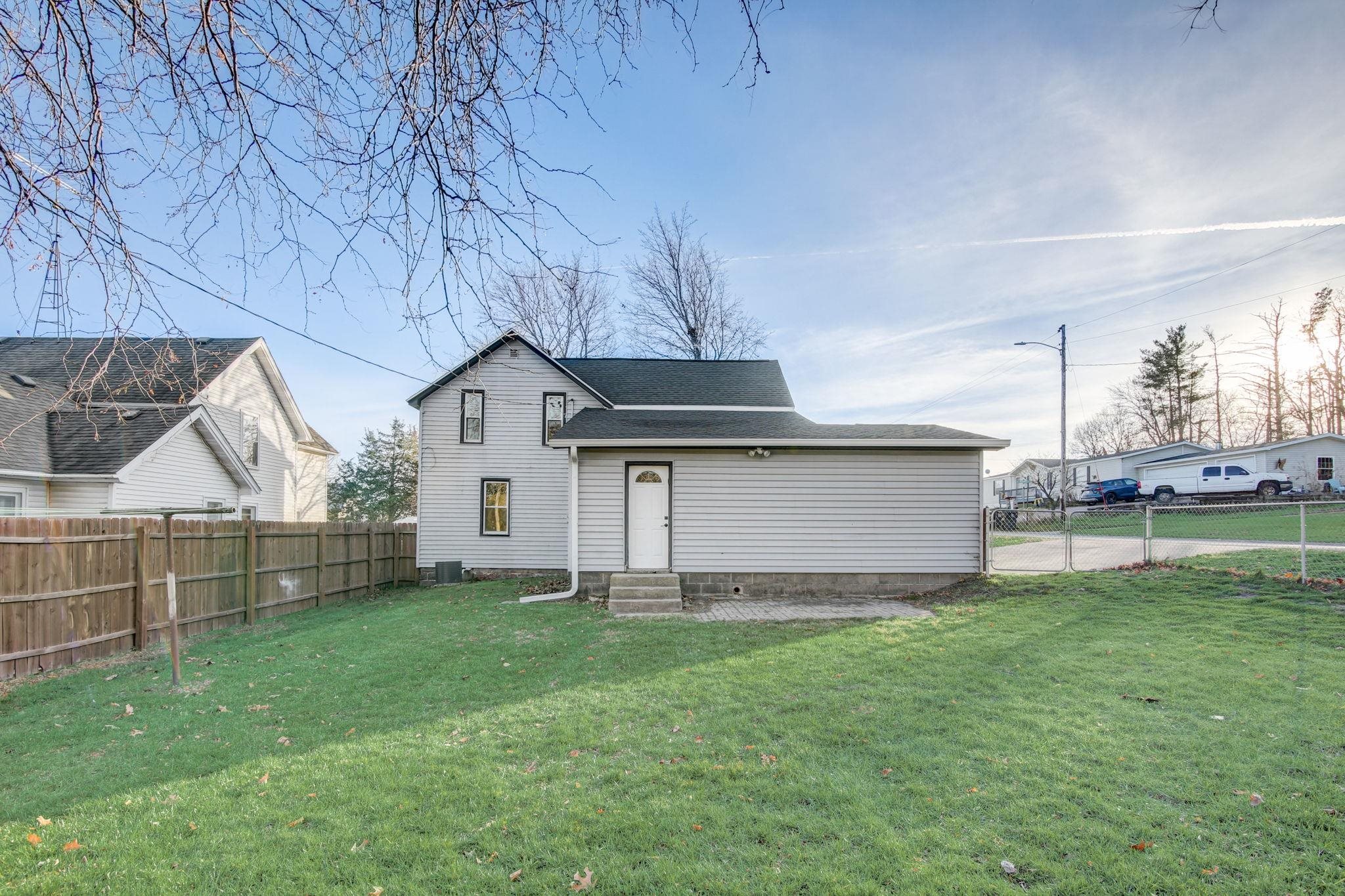 324 W Prospect Street