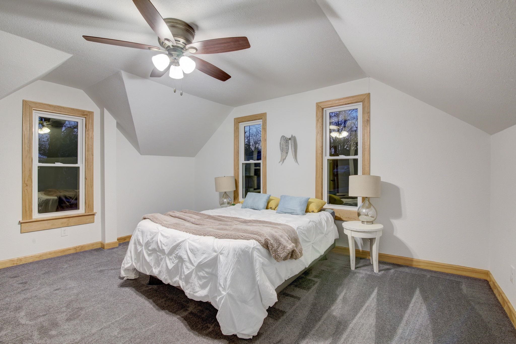 324 W Prospect Street