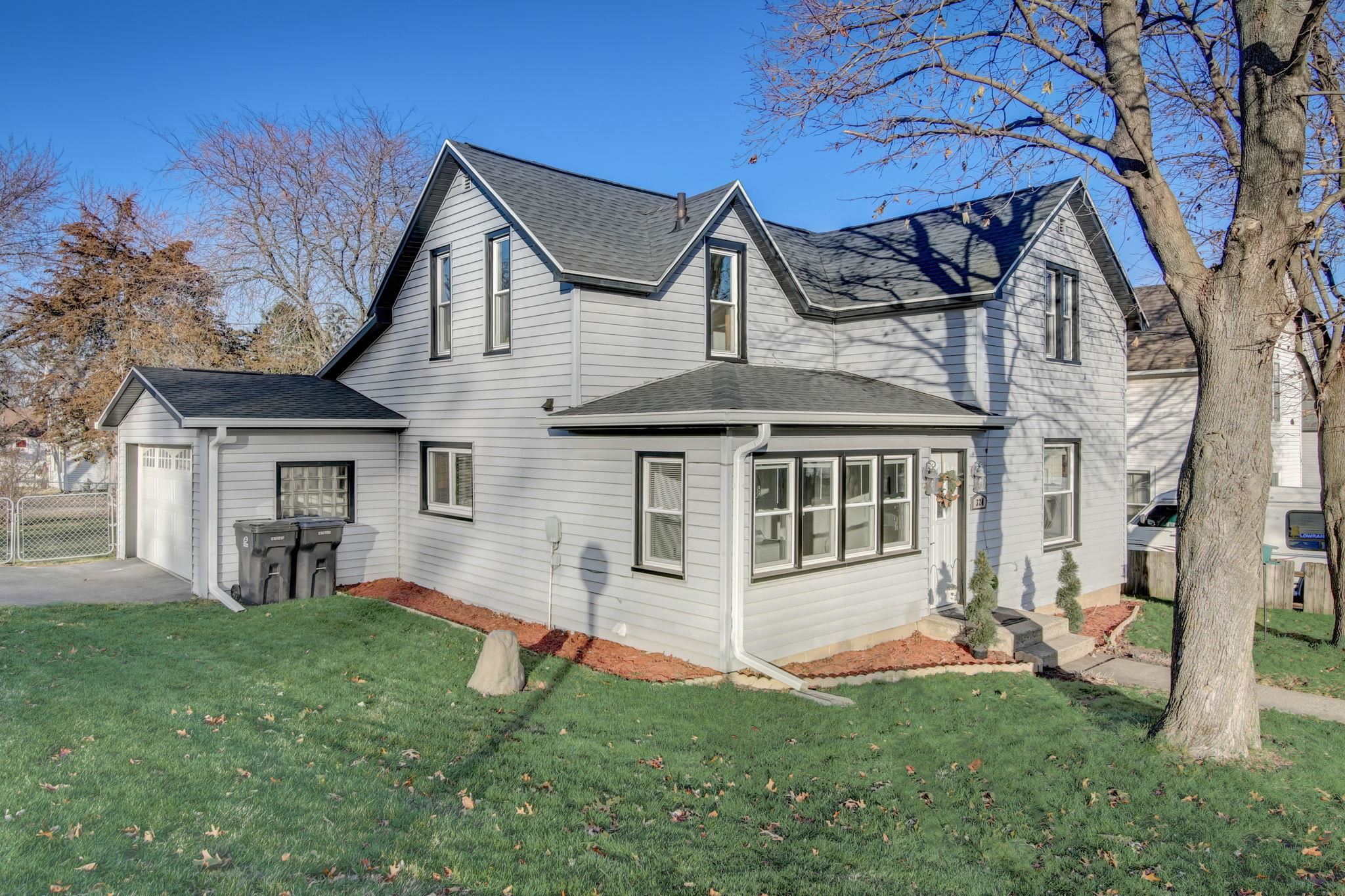 324 W Prospect Street