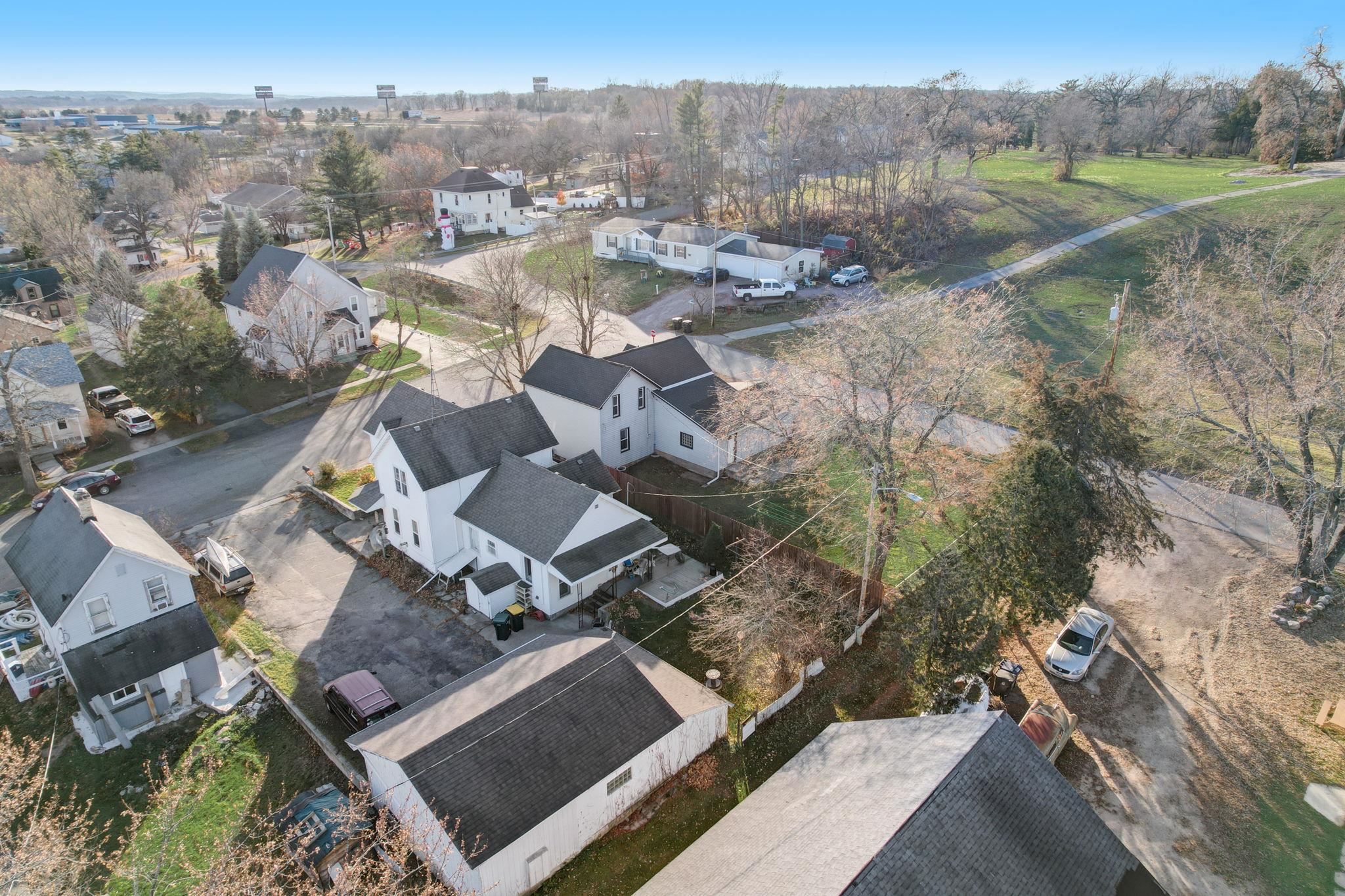 324 W Prospect Street