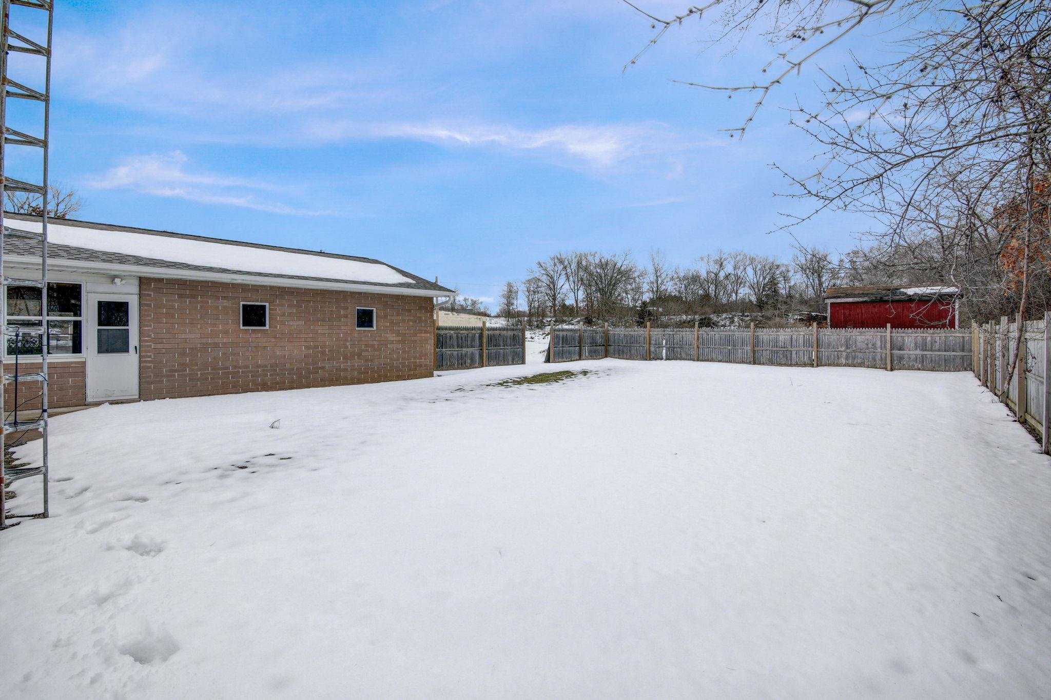 N6726 Blackhawk Road