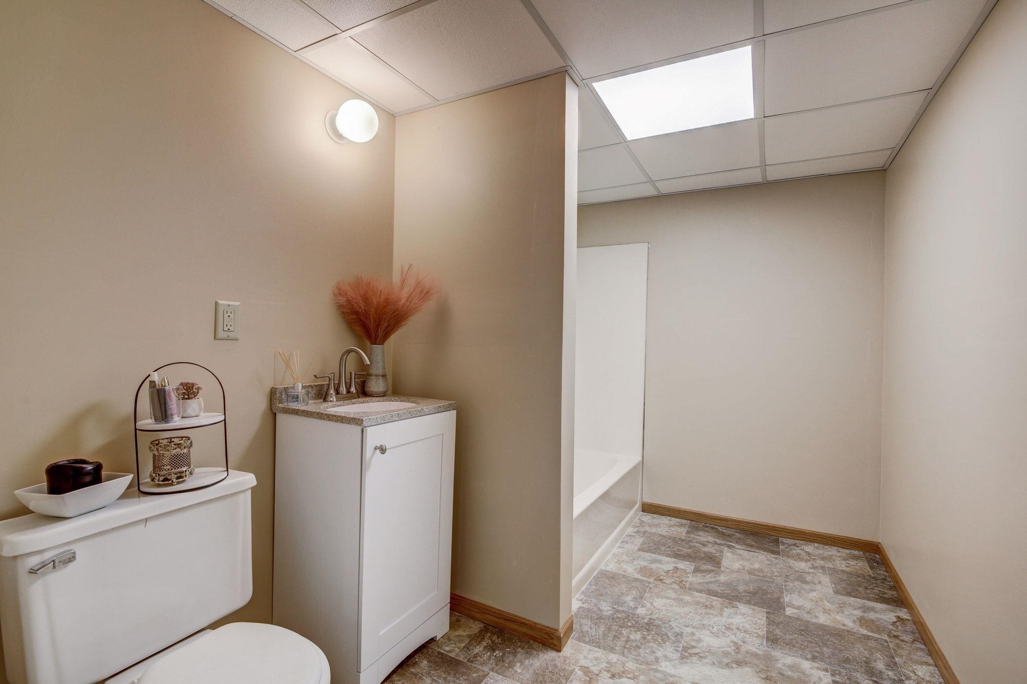 N6726 Blackhawk Road