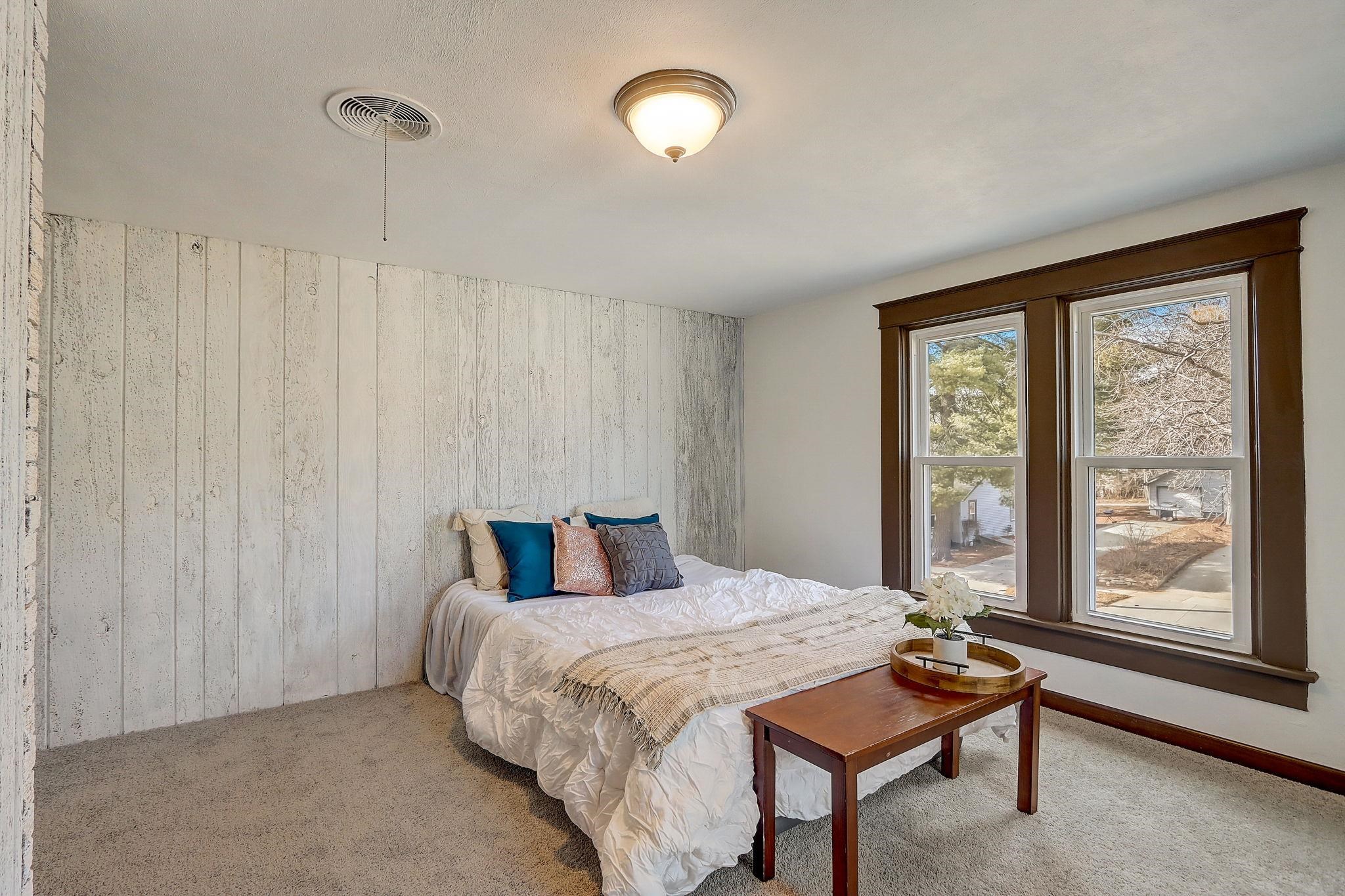 416 E Carroll Street