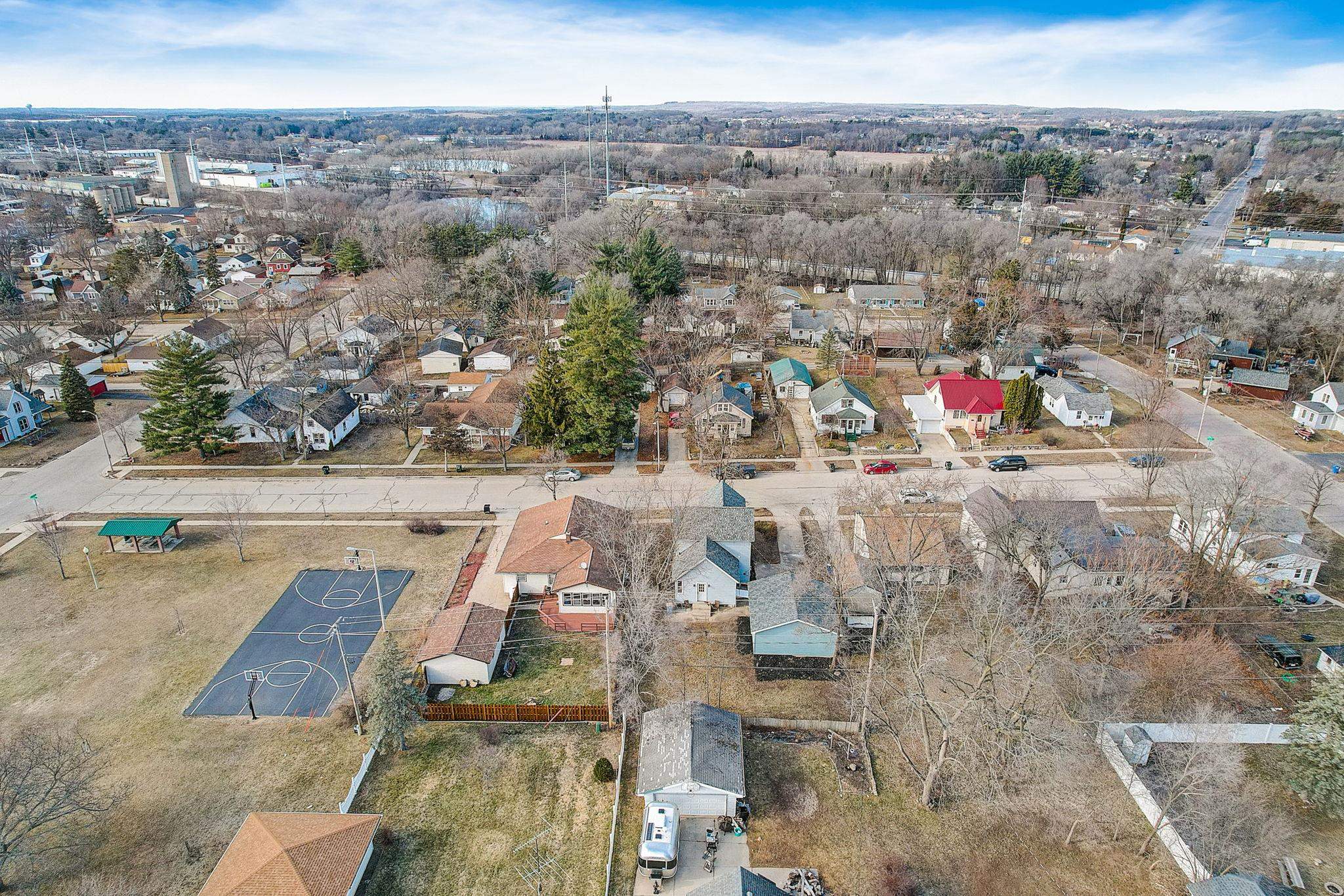 416 E Carroll Street