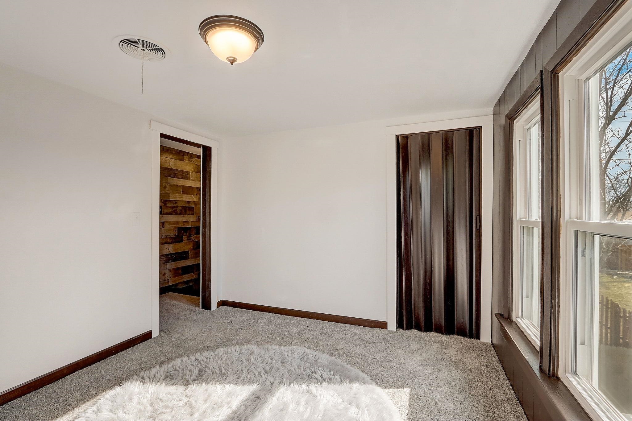 416 E Carroll Street