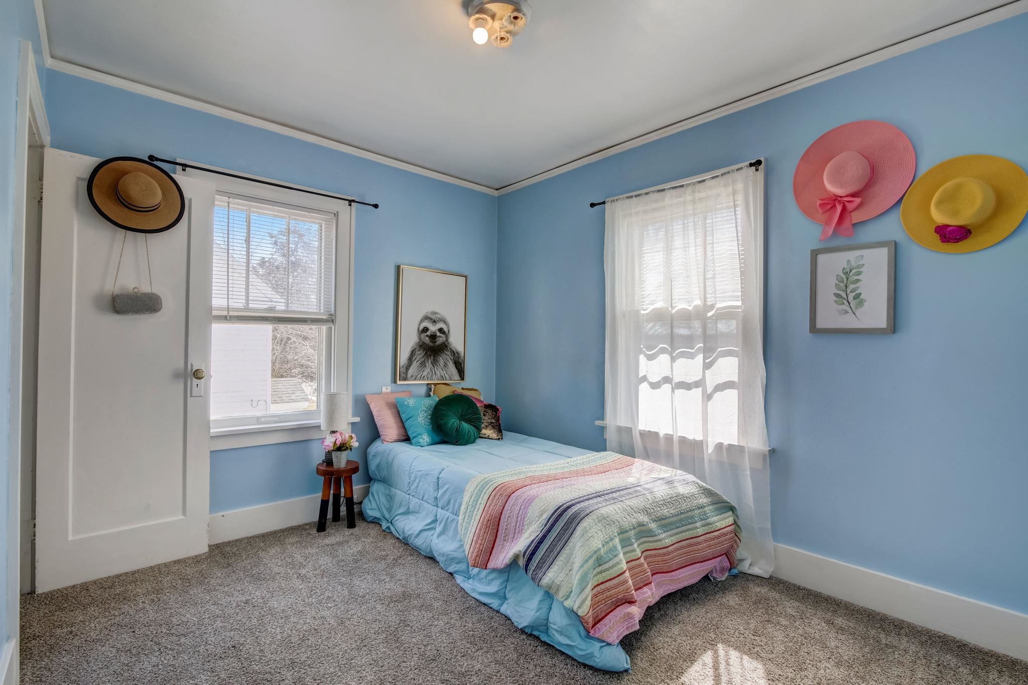 609 W Edgewater Street