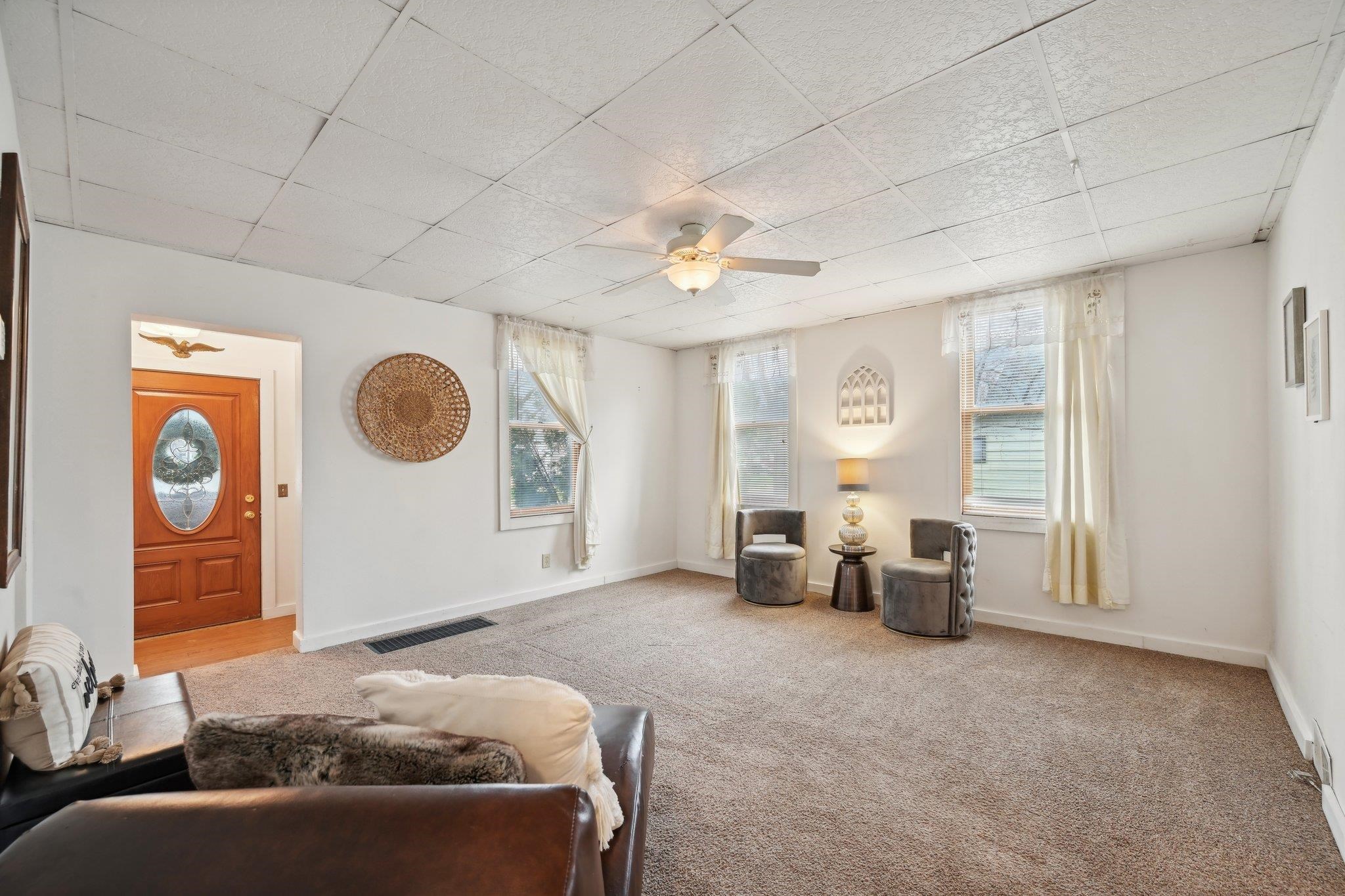 128 E Franklin Street