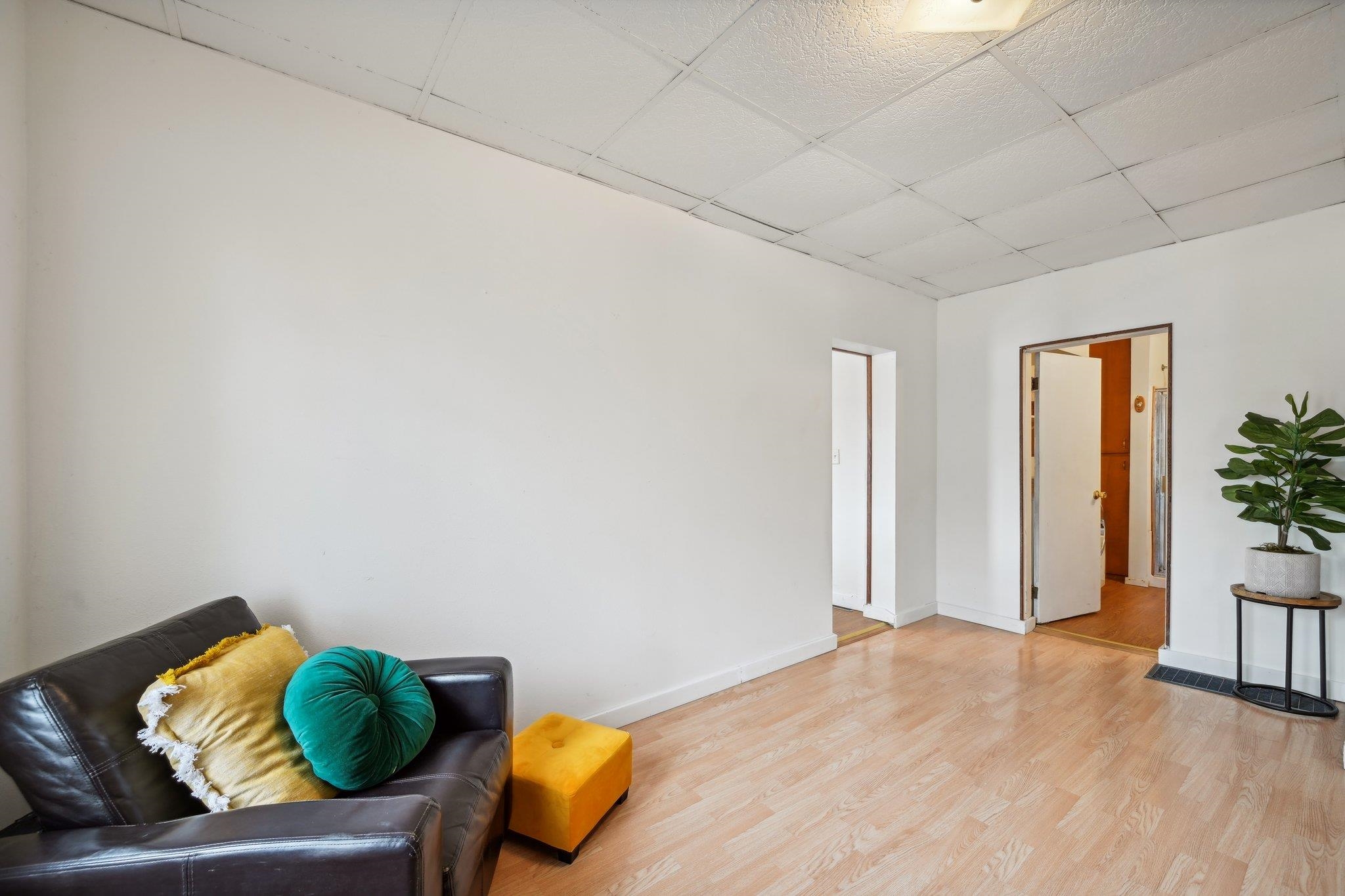 128 E Franklin Street