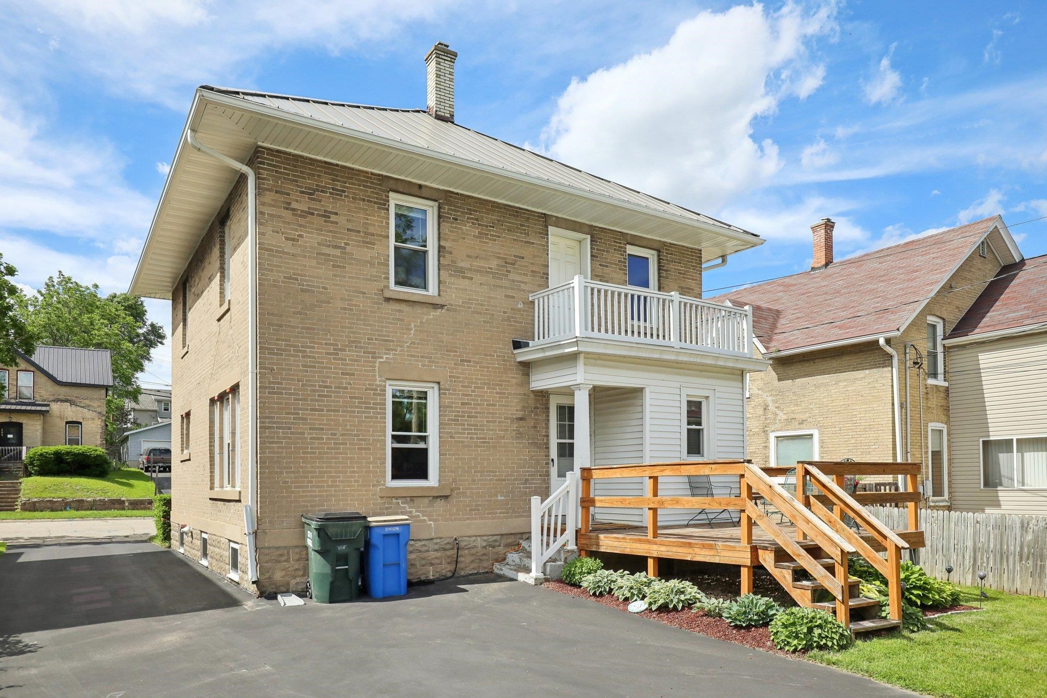 312 E Edgewater Street