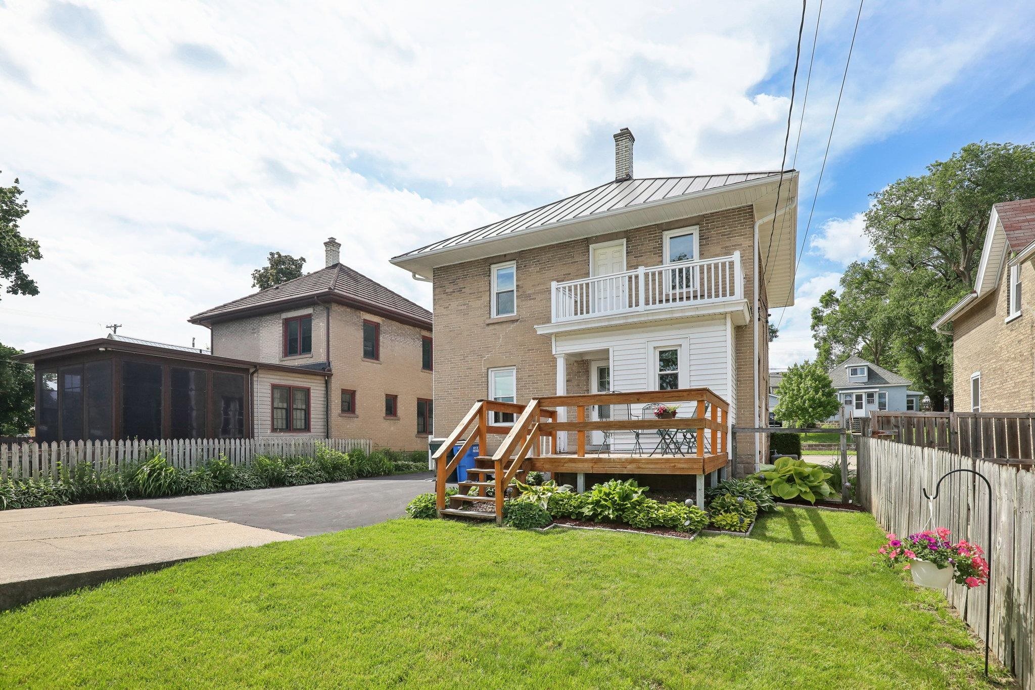 312 E Edgewater Street