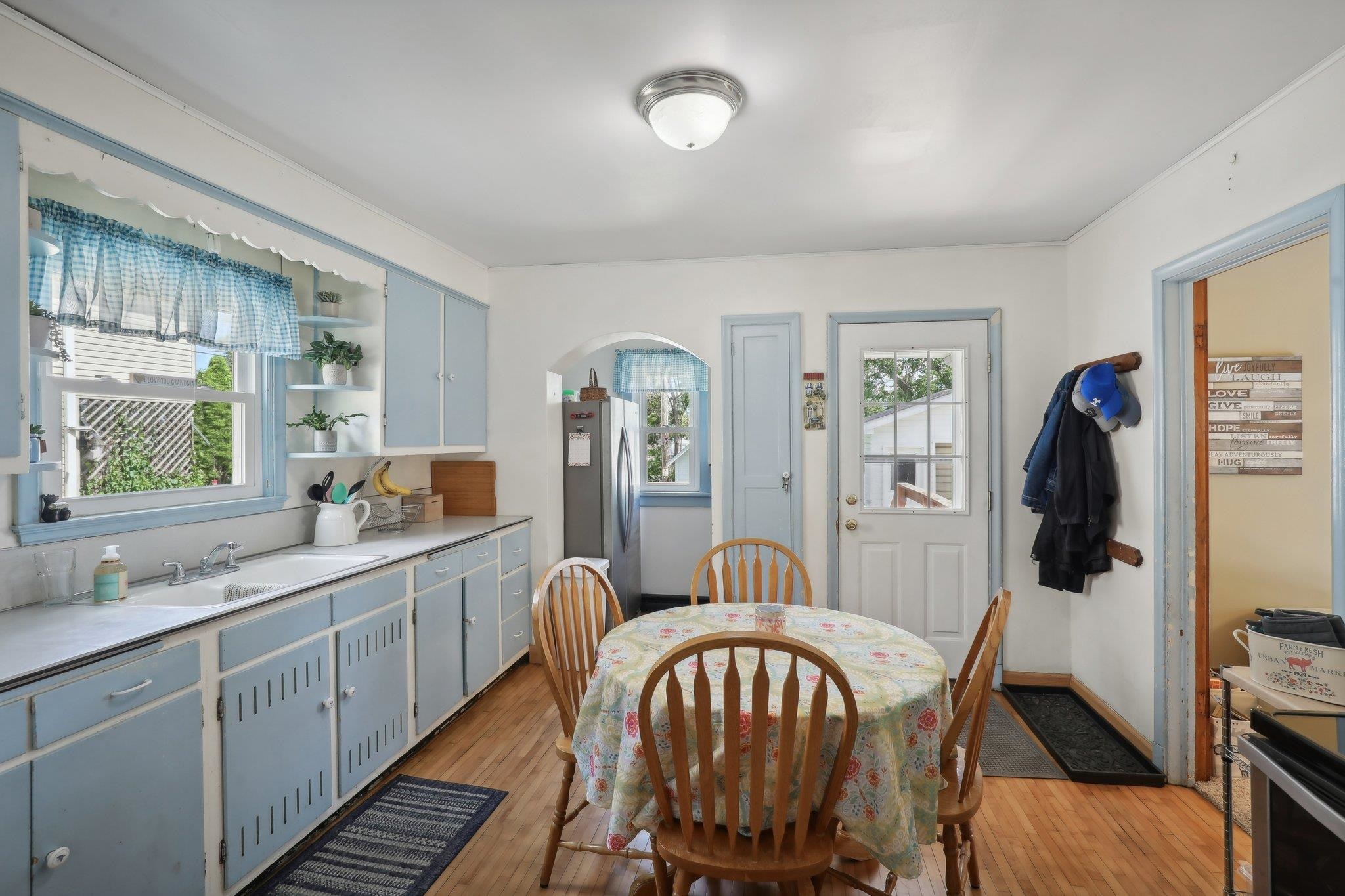 312 E Edgewater Street