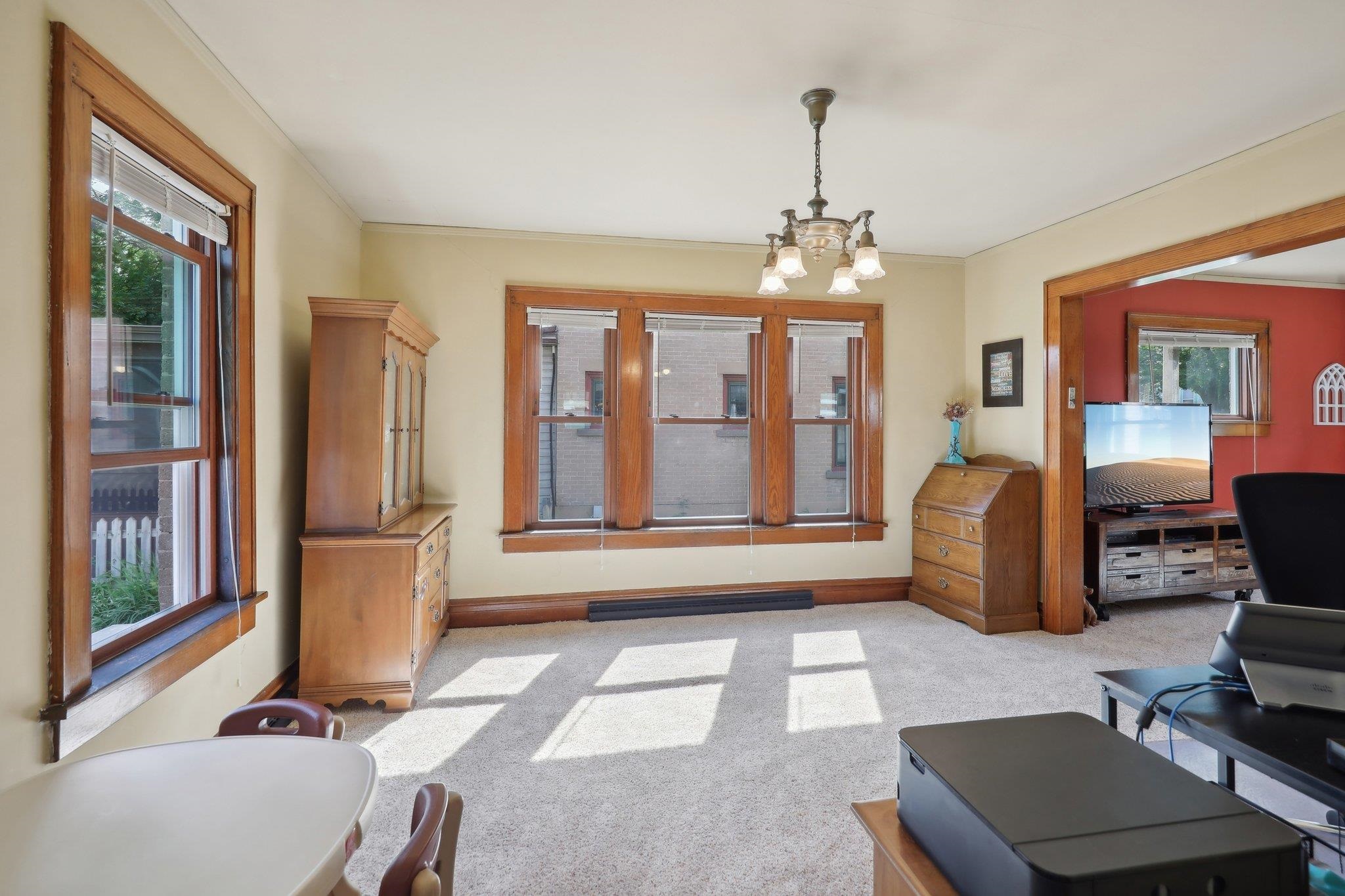 312 E Edgewater Street