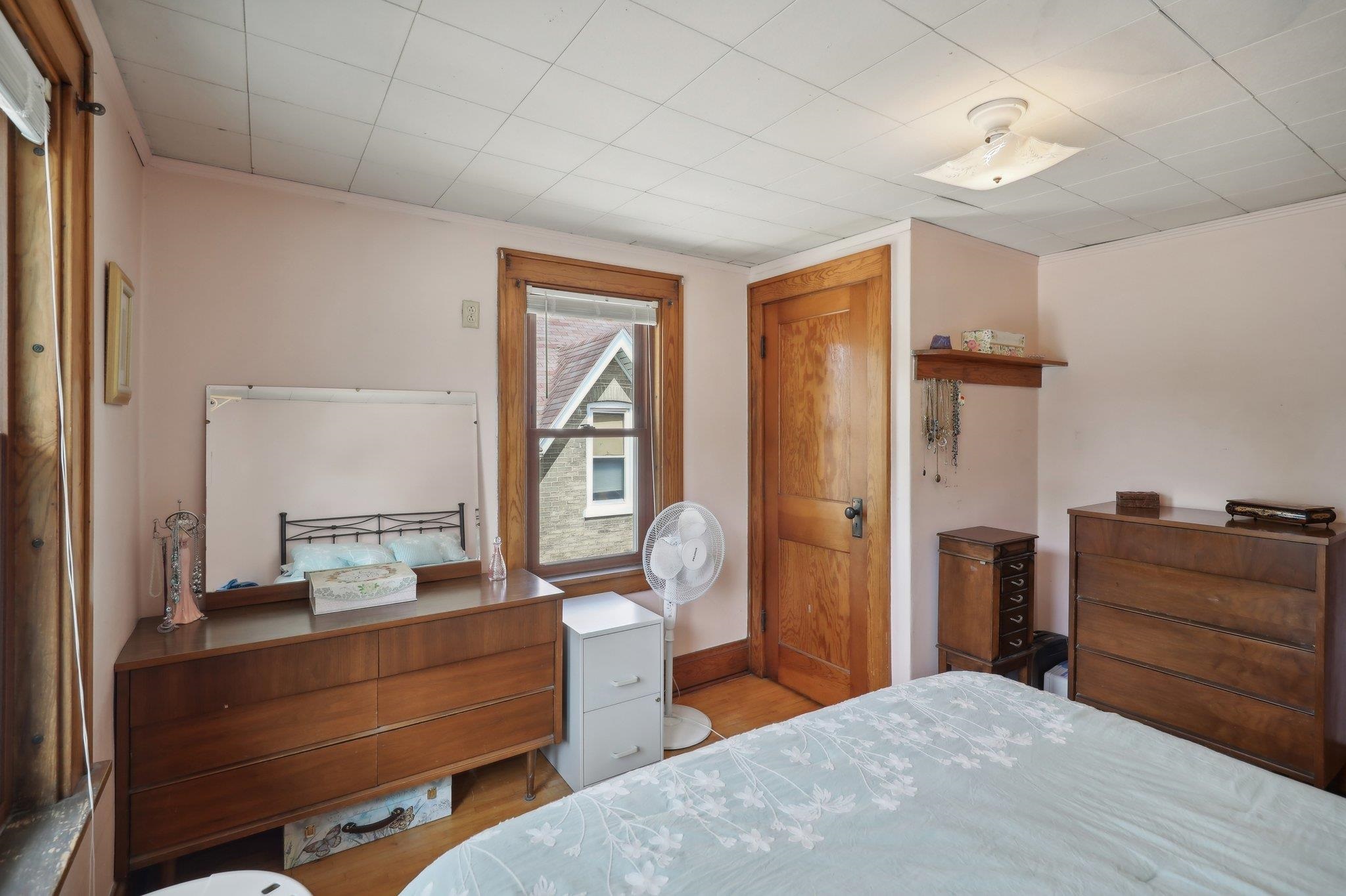 312 E Edgewater Street