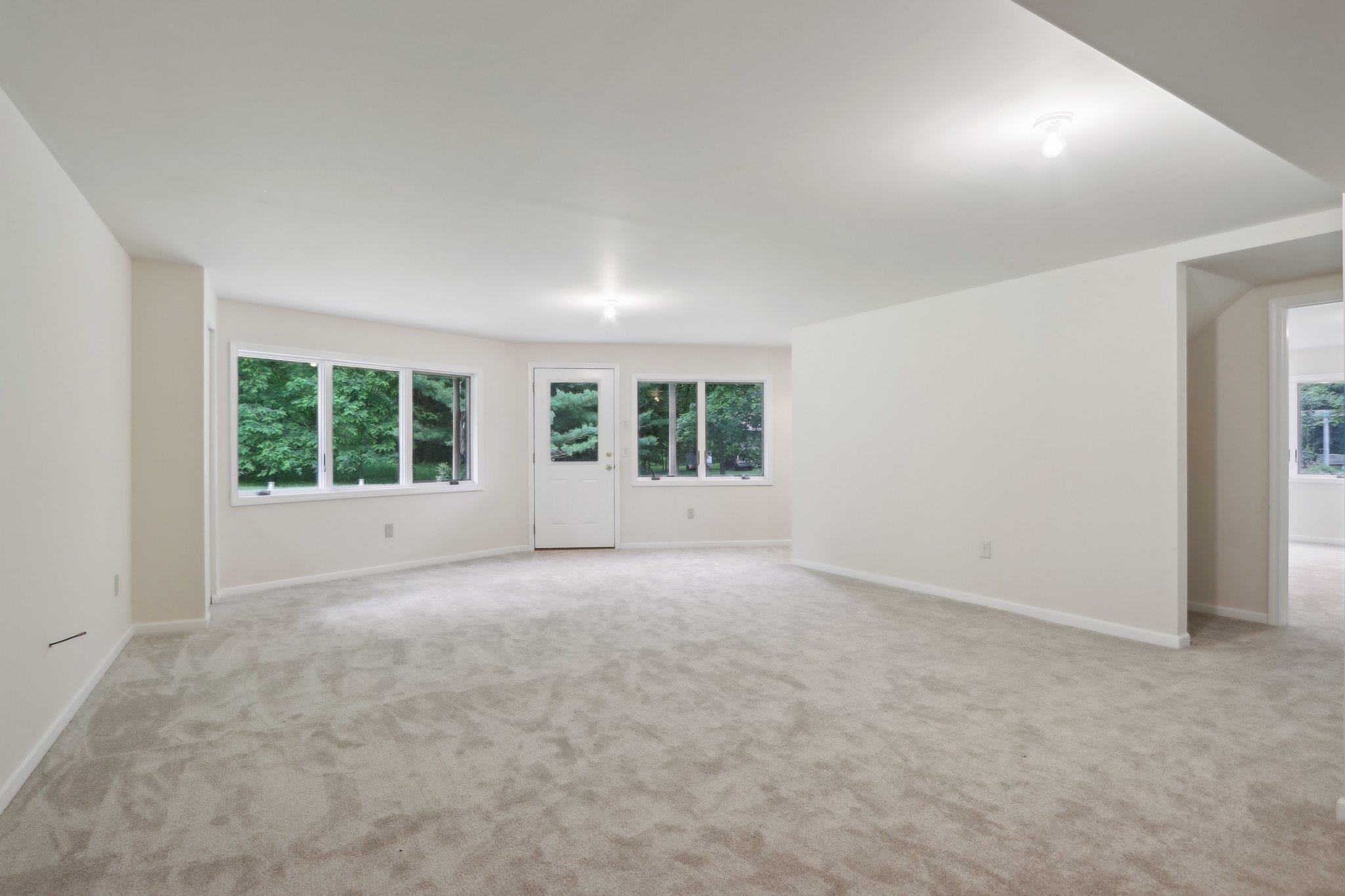 W9060 Hilltop Road