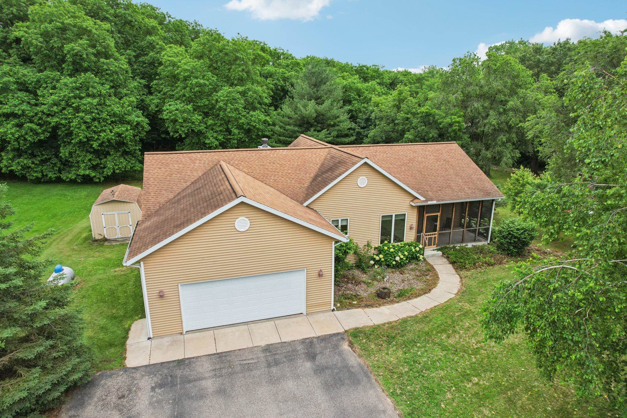 W9060 Hilltop Road