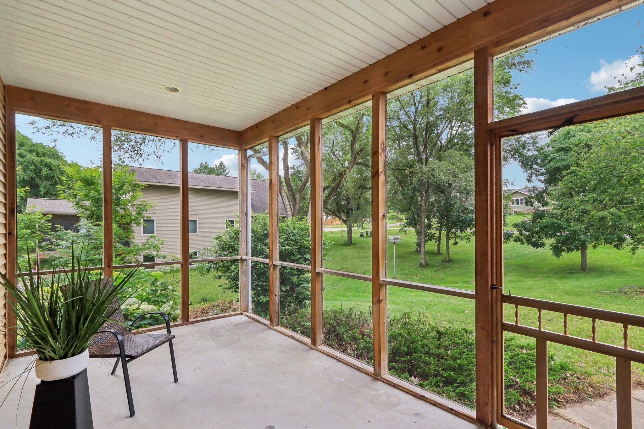 W9060 Hilltop Road