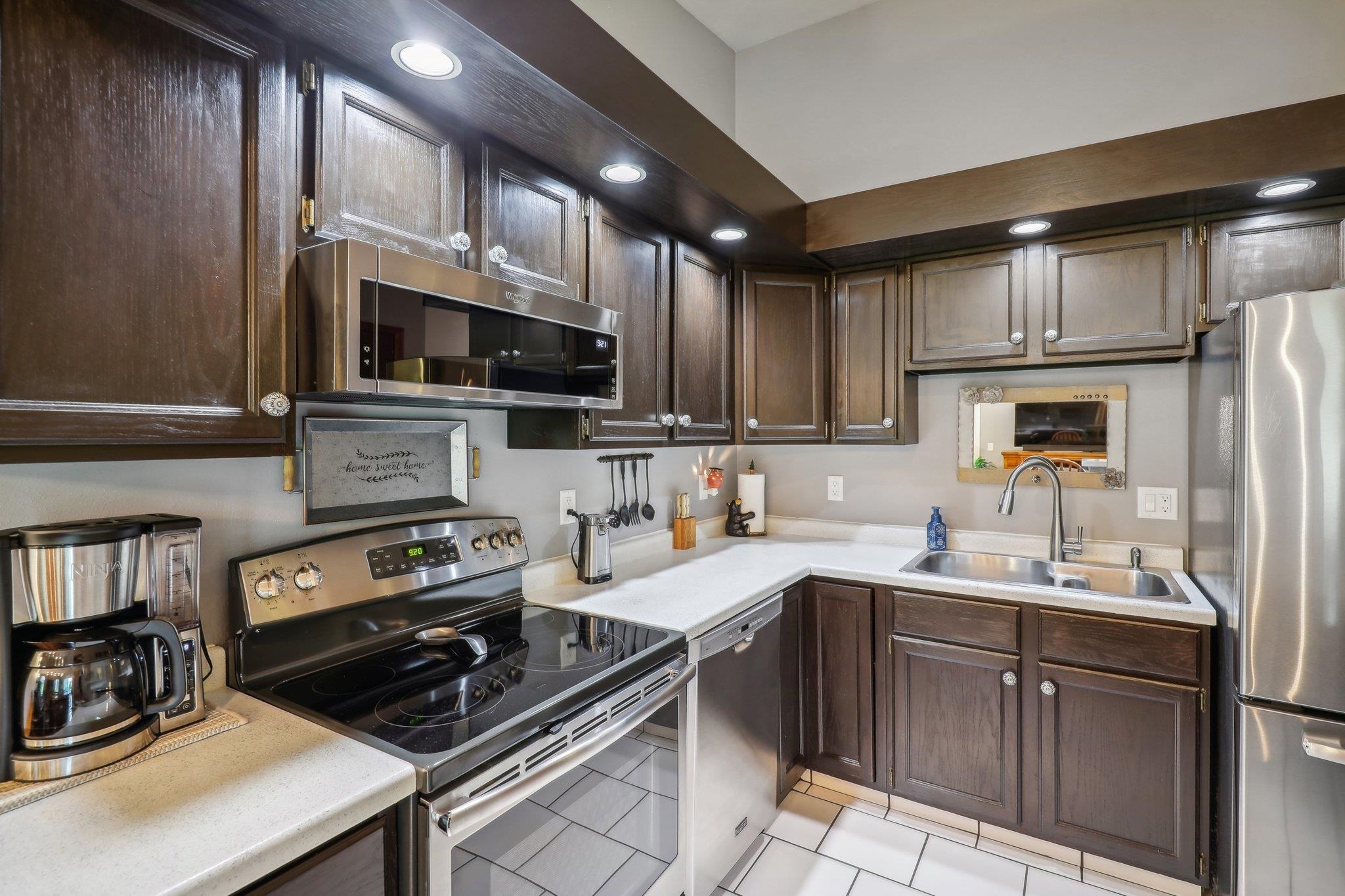 609 Saddle Ridge 609