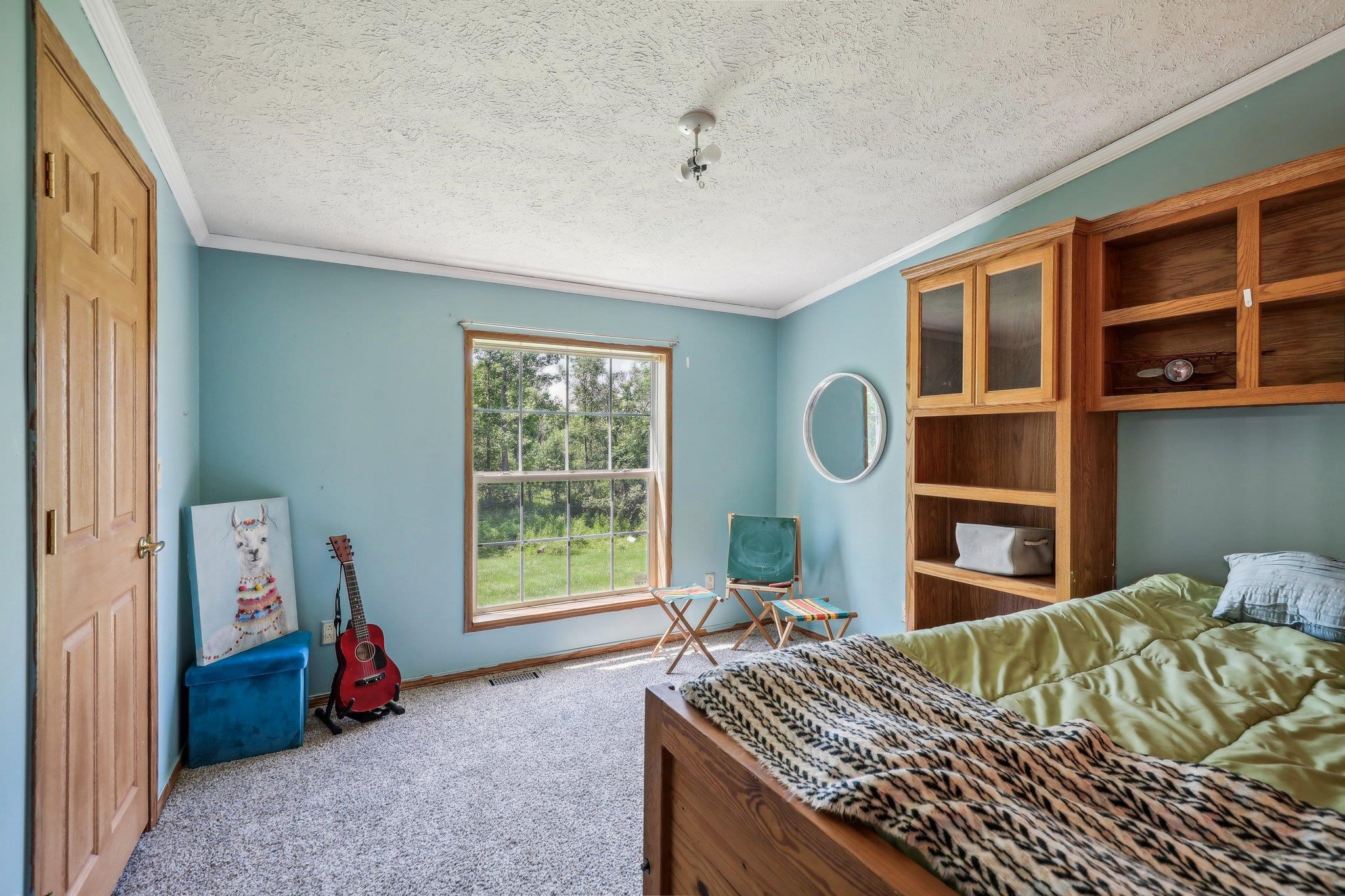 123 W Prairie Street