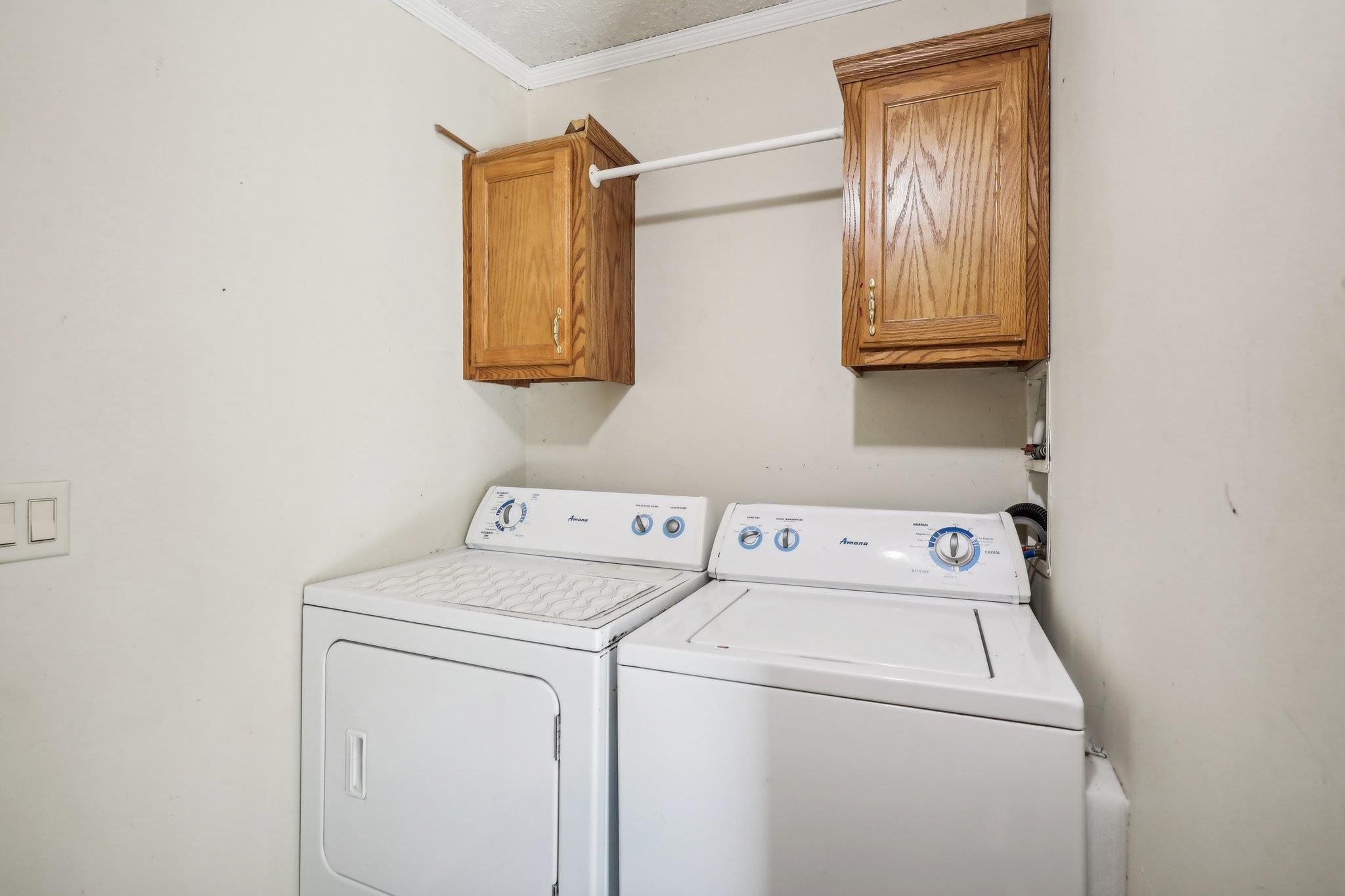 123 W Prairie Street