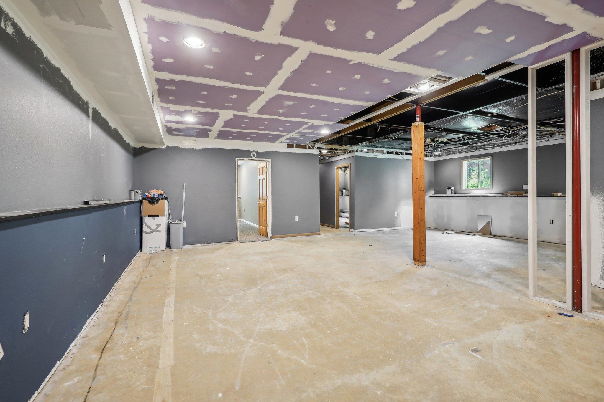 123 W Prairie Street