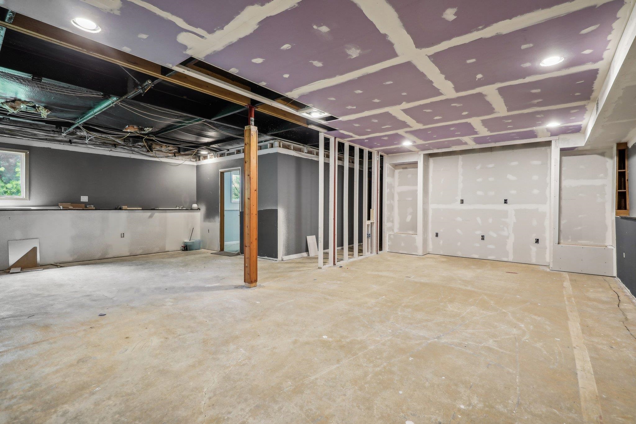 123 W Prairie Street