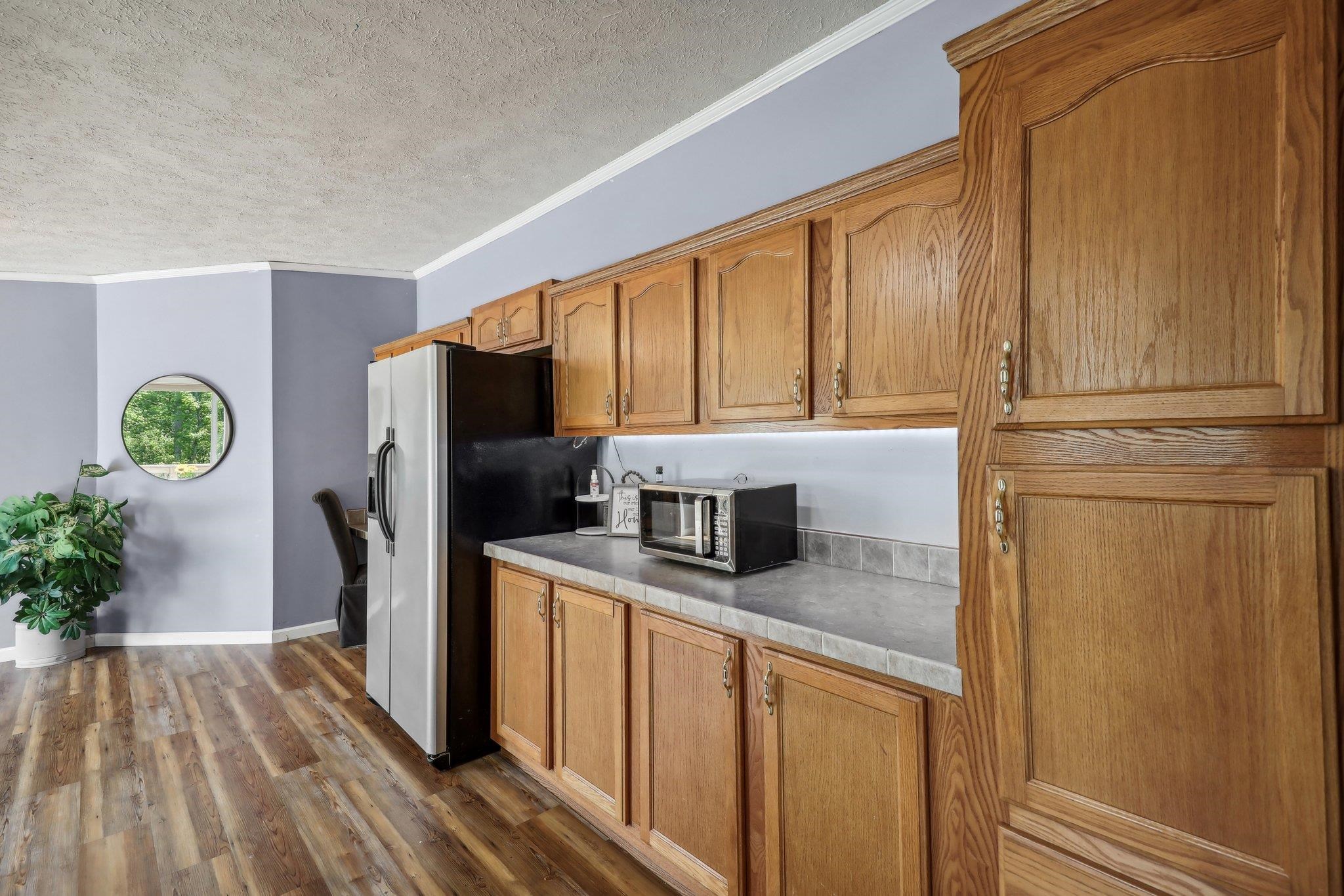 123 W Prairie Street