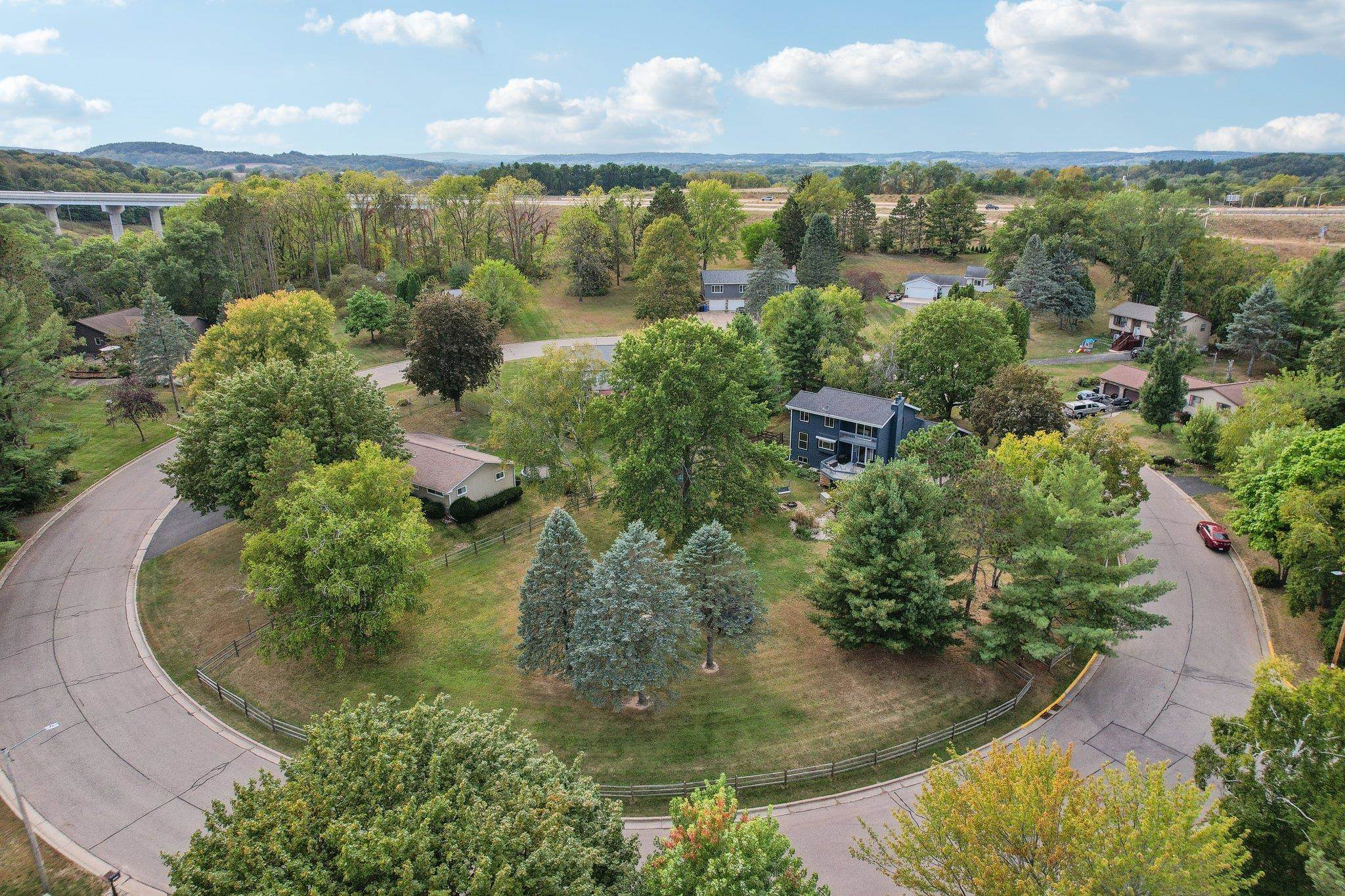 1074 Tinkham Trail