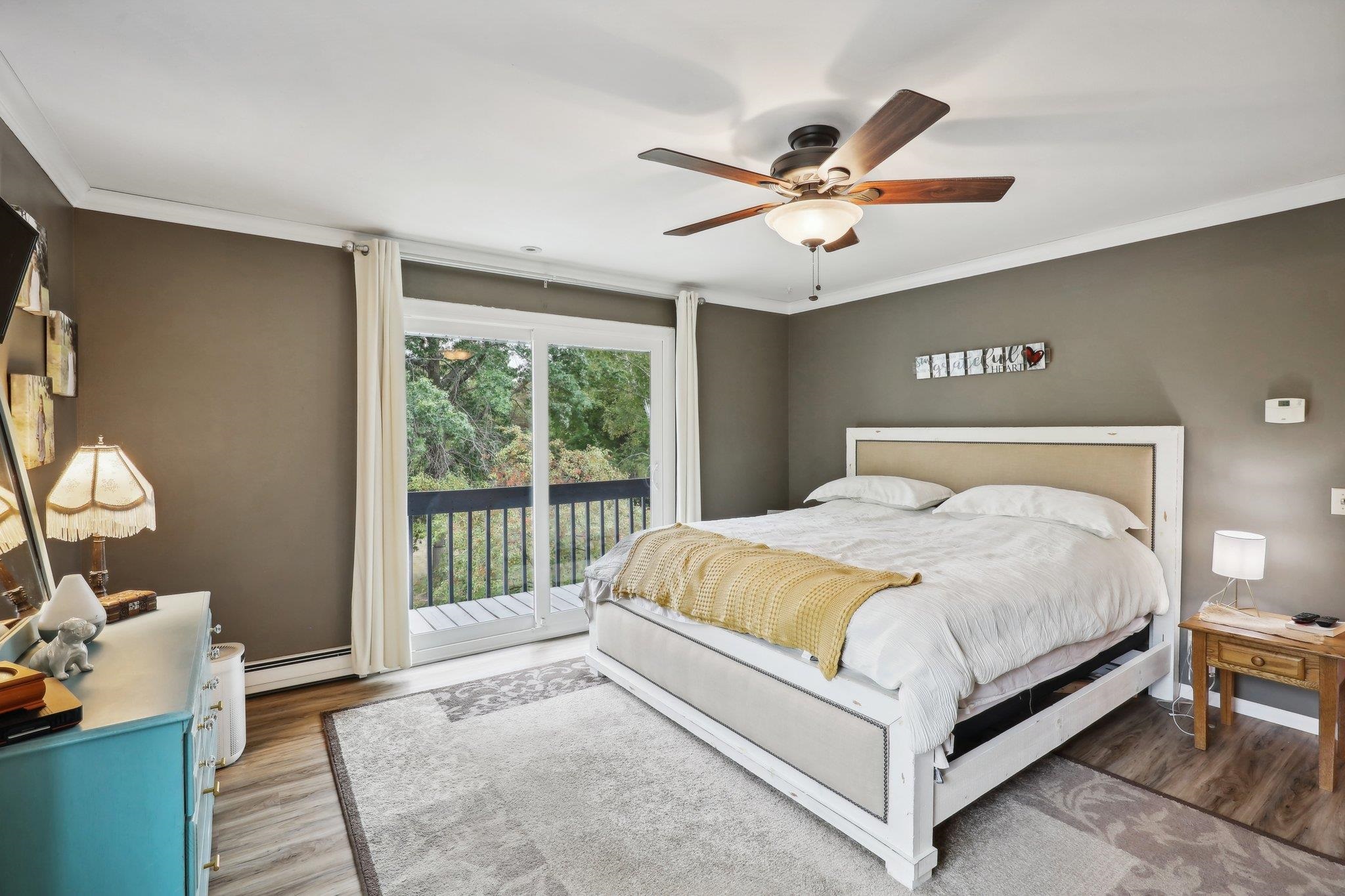 1074 Tinkham Trail